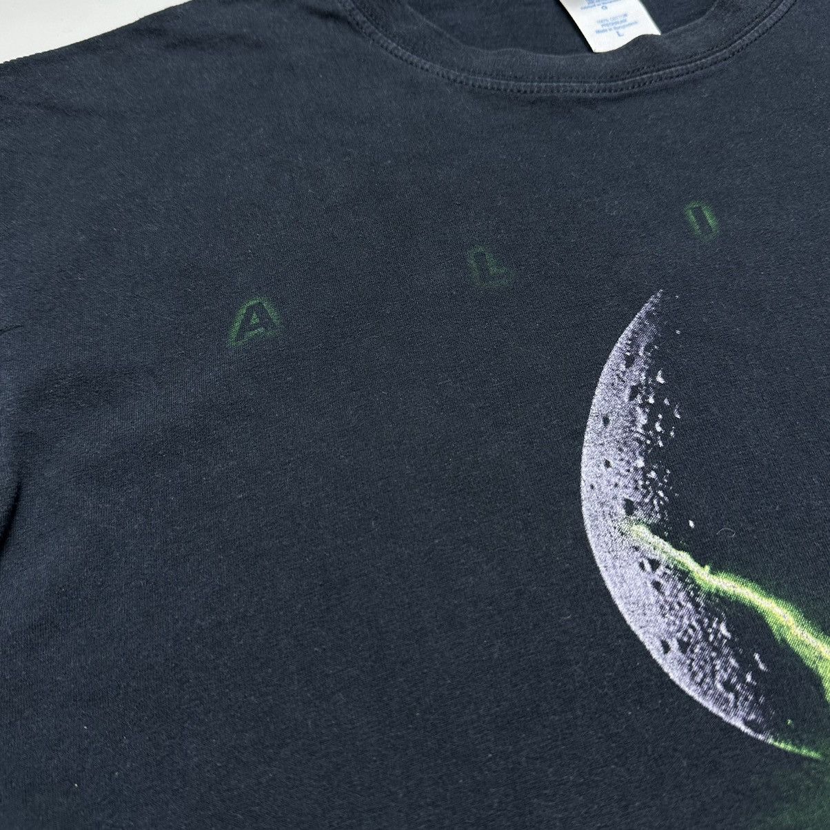 Expert Horror Alien “In space no one can hear you scream.” Vintage Tee Size US M / EU 48-50 / 2 - 4 Thumbnail