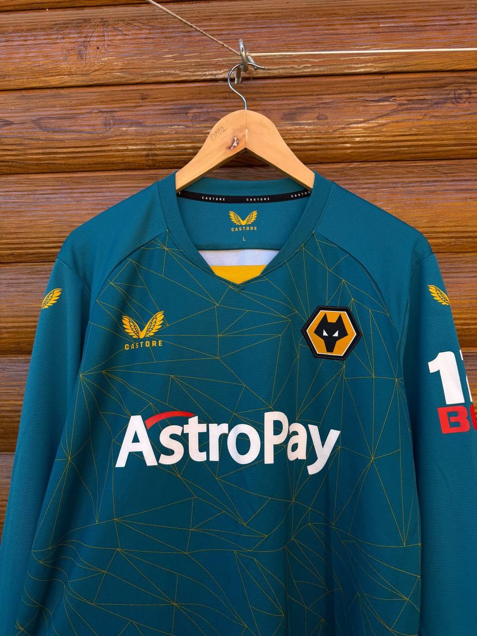 Castore Wolverhampton x Castore Football T-Shirt Soccer Jersey Size US L / EU 52-54 / 3 - 2 Thumbnail