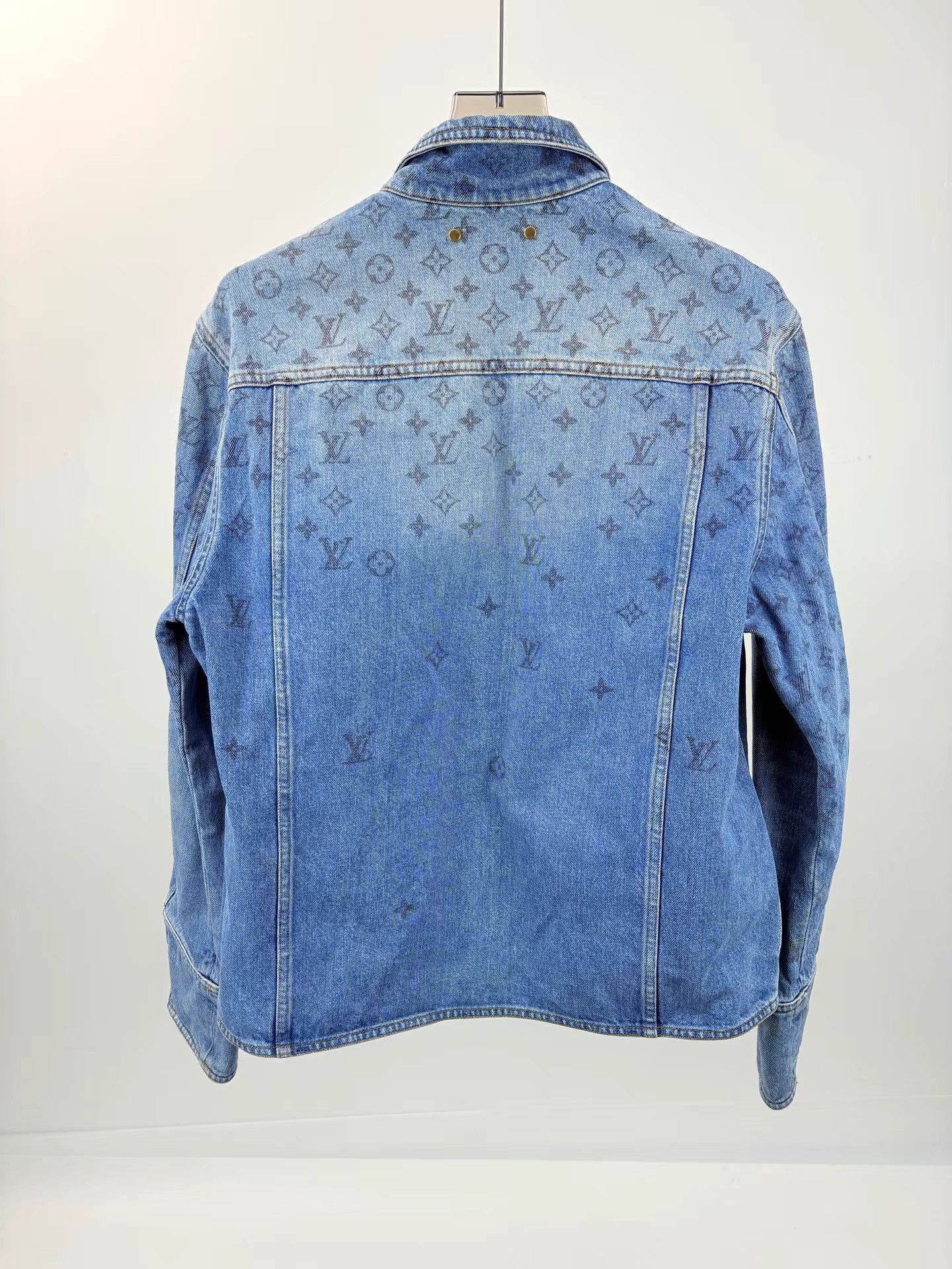 Louis Vuitton LV Gradient Monogram Denim Jacket Size US L / EU 52-54 / 3 - 2 Thumbnail