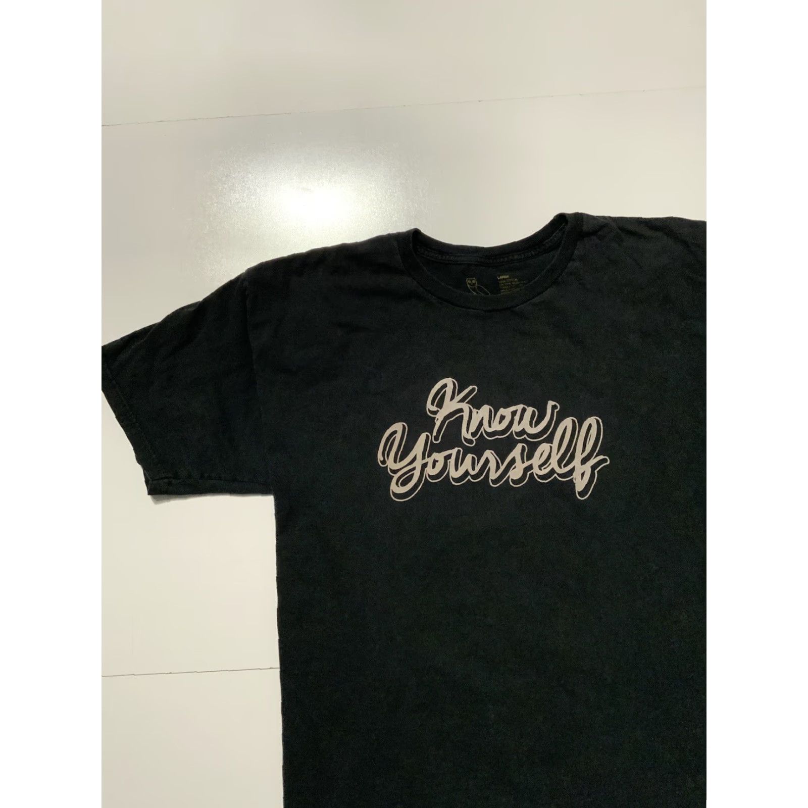 Vintage VINTAGE Octobers Very Own Drake OVO Know Yourself Black Graphic S/S Crew T-Shirt Sz. L Mens Size US L / EU 52-54 / 3 - 5 Thumbnail