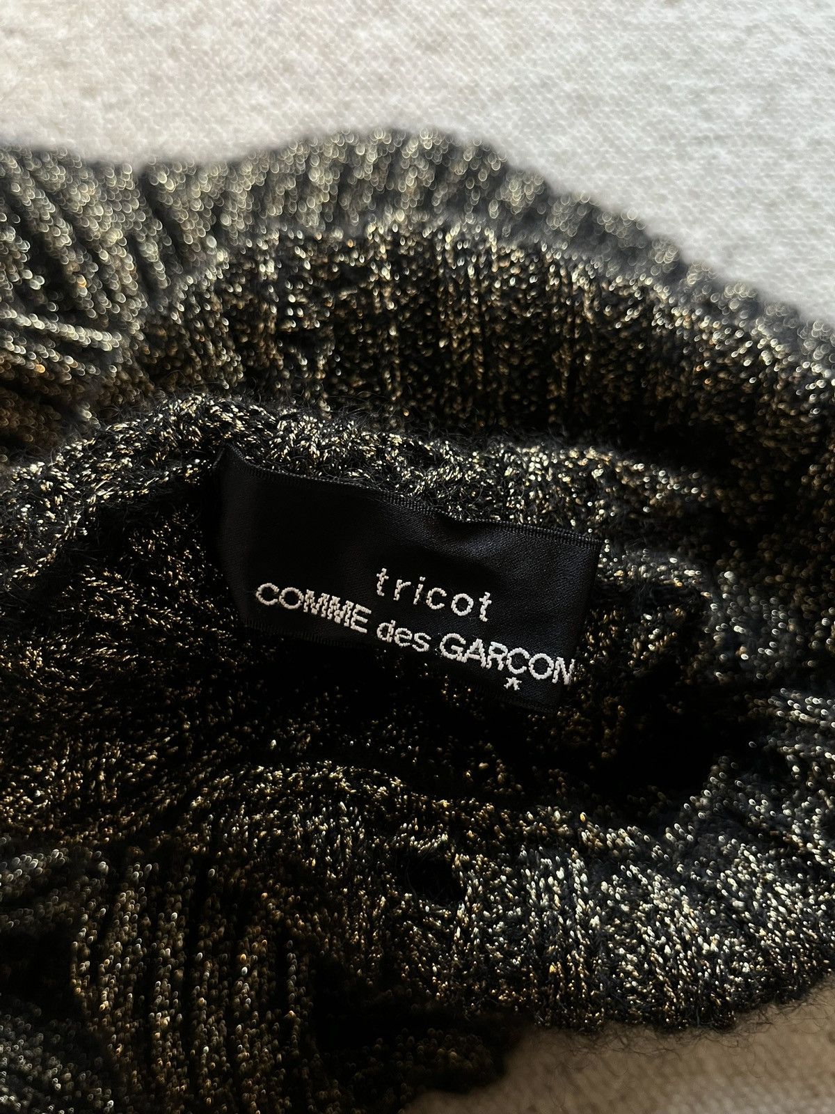 Tricot Comme des Garcons Tricot Comme des Garçons gold glitter knit turtleneck Size XS / US 0-2 / IT 36-38 - 3 Thumbnail