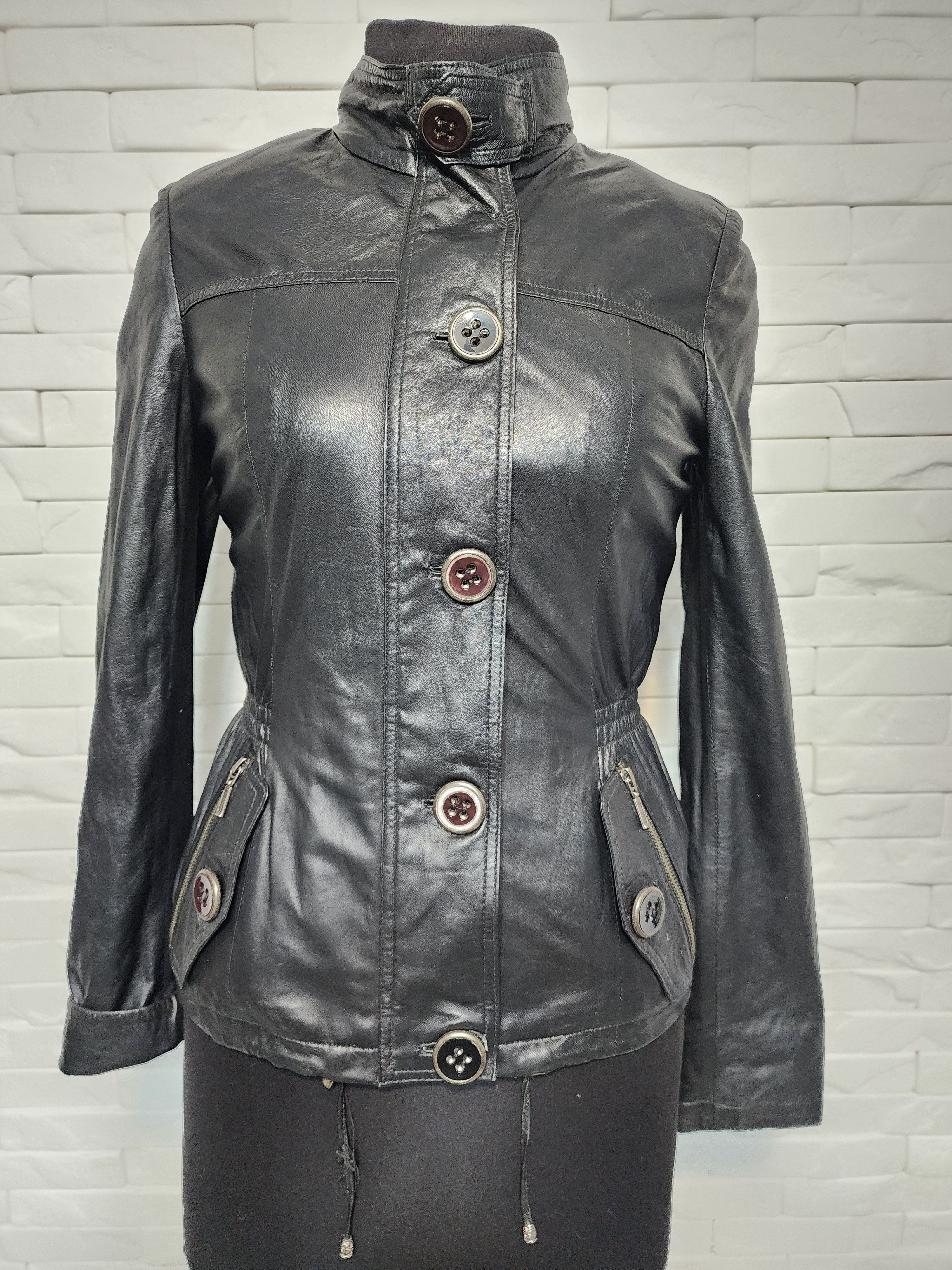 Genuine Leather Quilted Black Leather Jacket: Collarless Zip-Up Size M / US 6-8 / IT 42-44 - 1 Thumbnail
