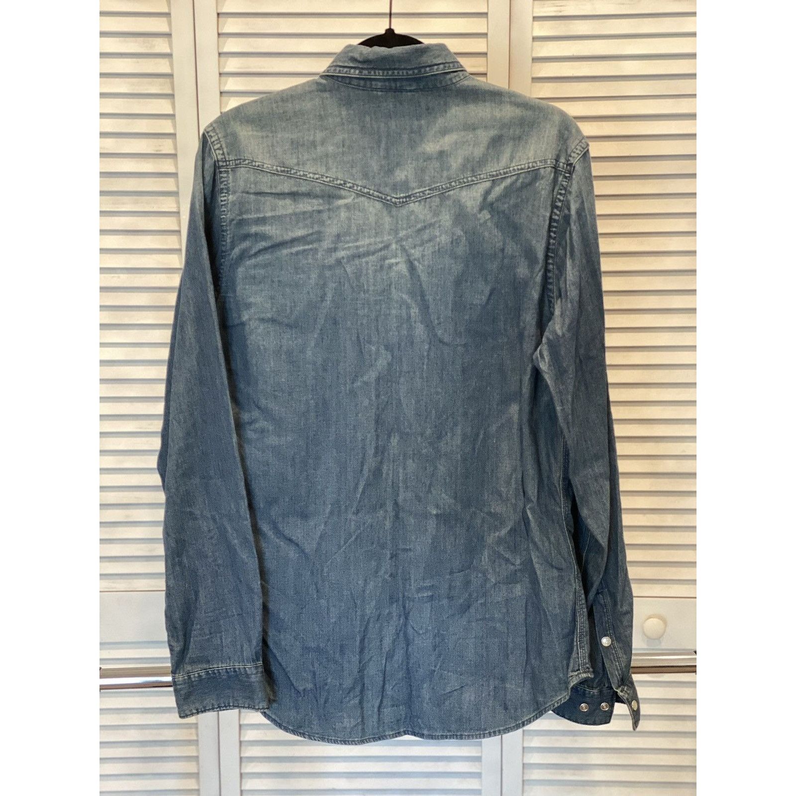 Express Express Denim Botton Up Medium NWT Size US M / EU 48-50 / 2 - 11 Thumbnail