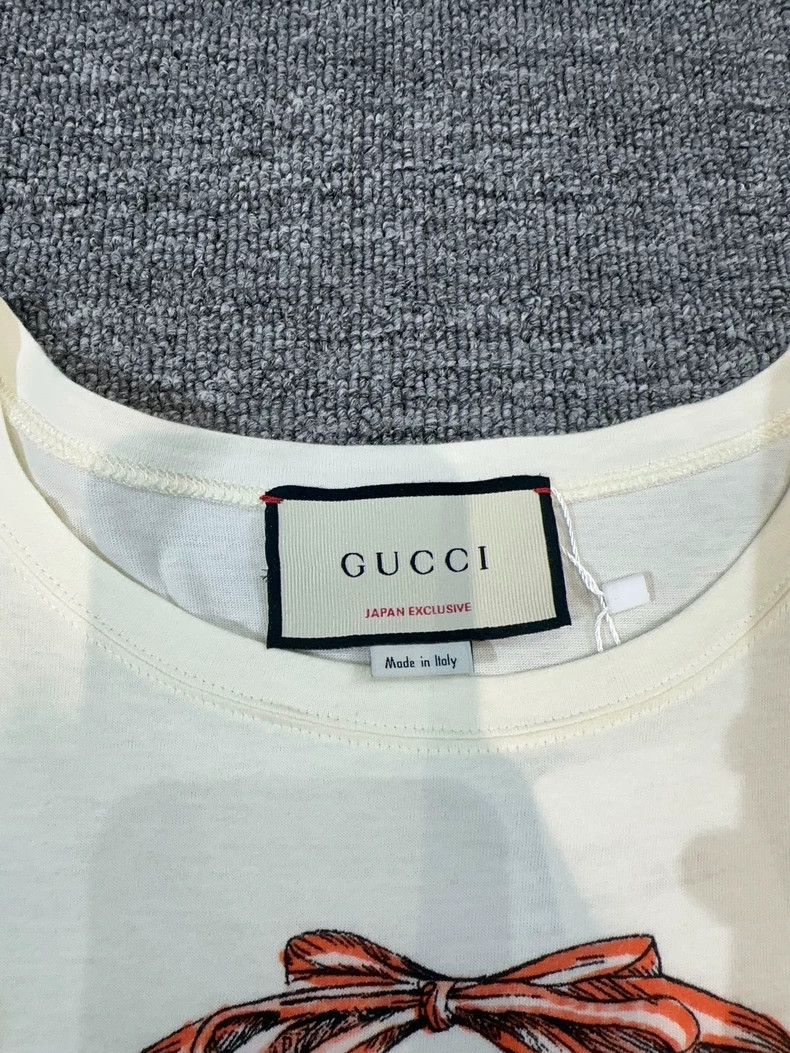 Gucci Gucci Rabbit printed short sleeves 2502-Nextarrow Size US M / EU 48-50 / 2 - 4 Thumbnail