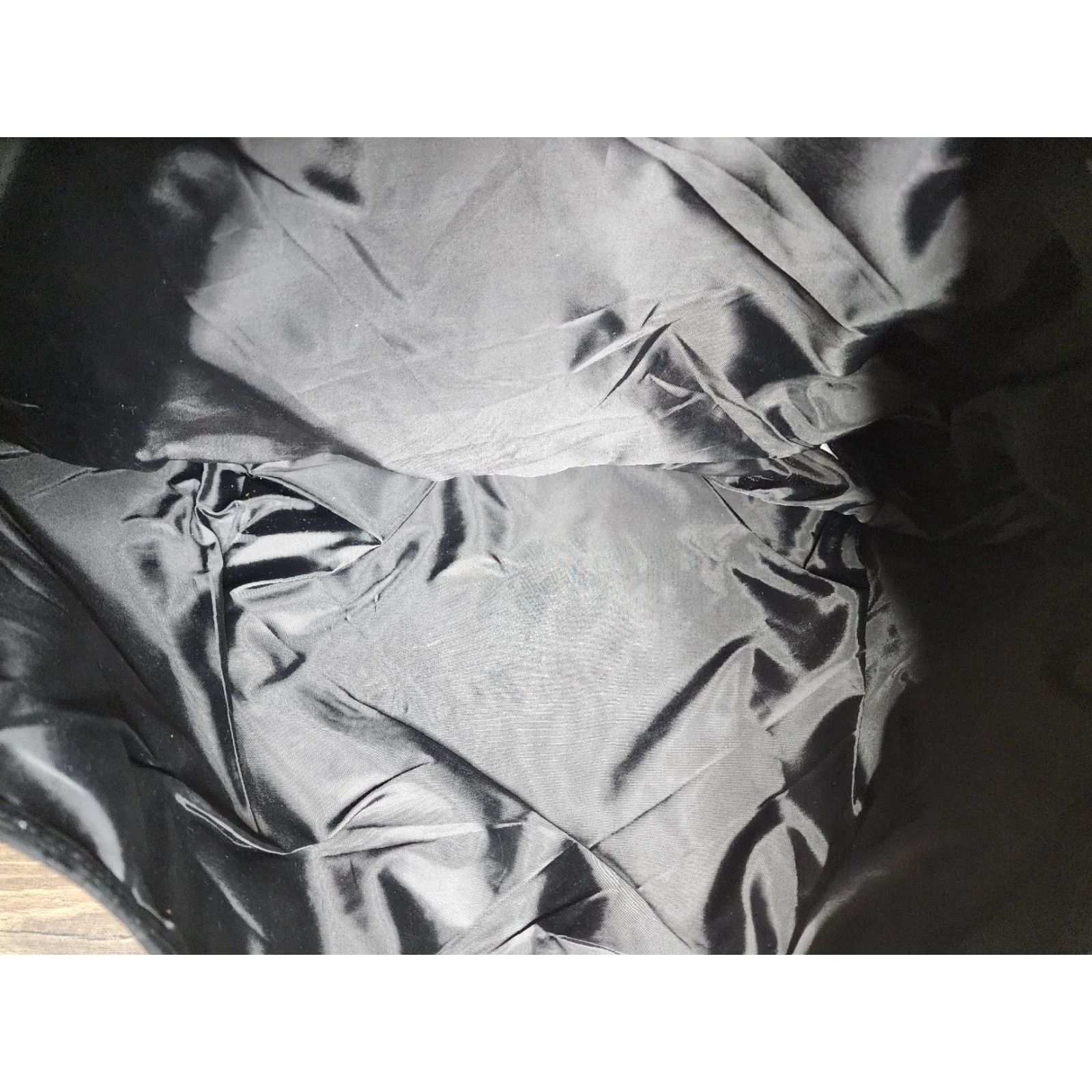 Victoria's Secret Victoria’s Secret Black Striped Sequin Tote Bag Women Canvas Tote Sequin Striped Victoria Secret B38 Black Tote Bag Size ONE SIZE - 5 Thumbnail