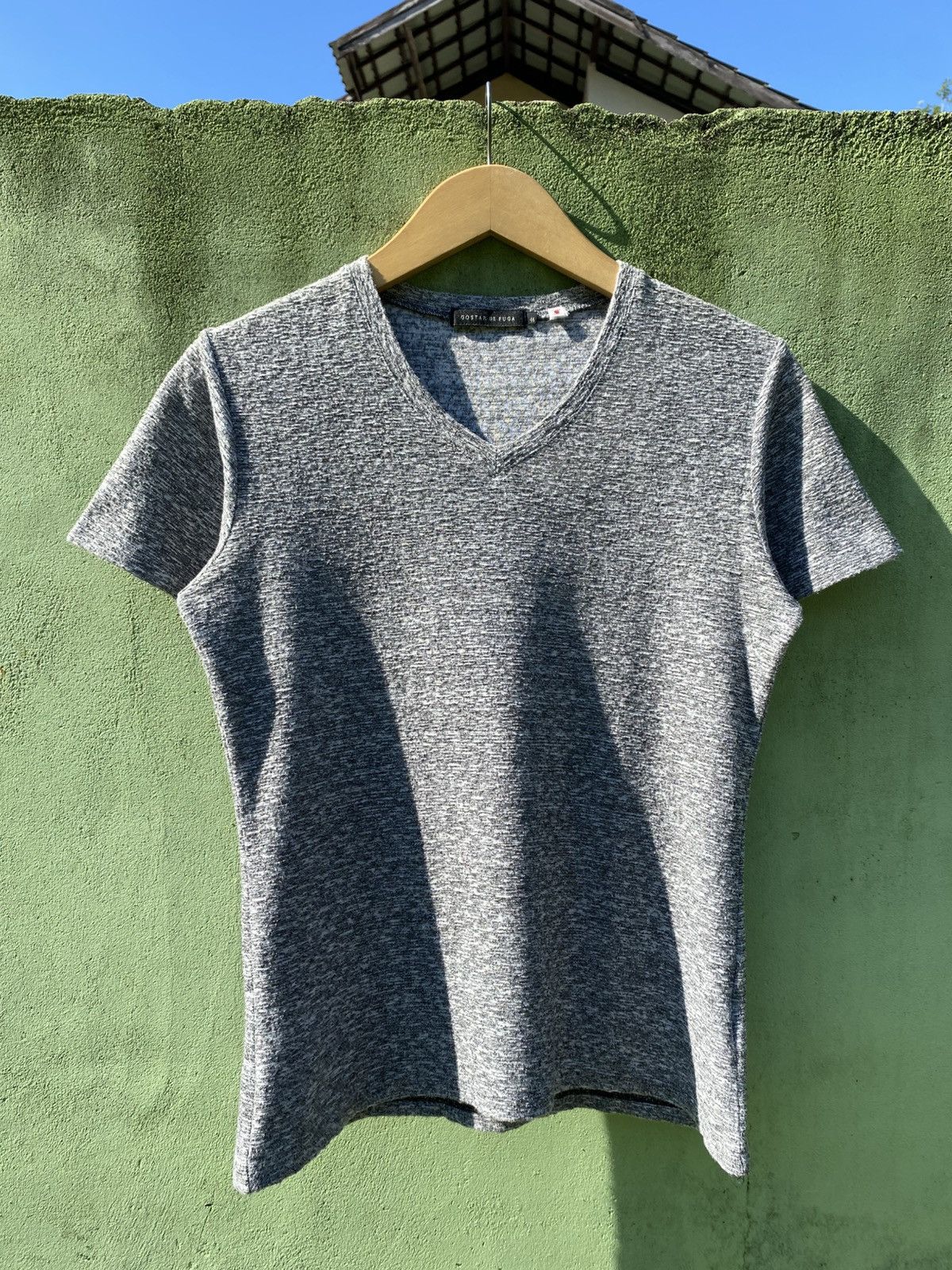 GOSTAR DE FUGA GOSTAR DE FUGA Made In Japan Size 44 Vintage Style V-Neck Size M / US 6-8 / IT 42-44 - 1 Thumbnail