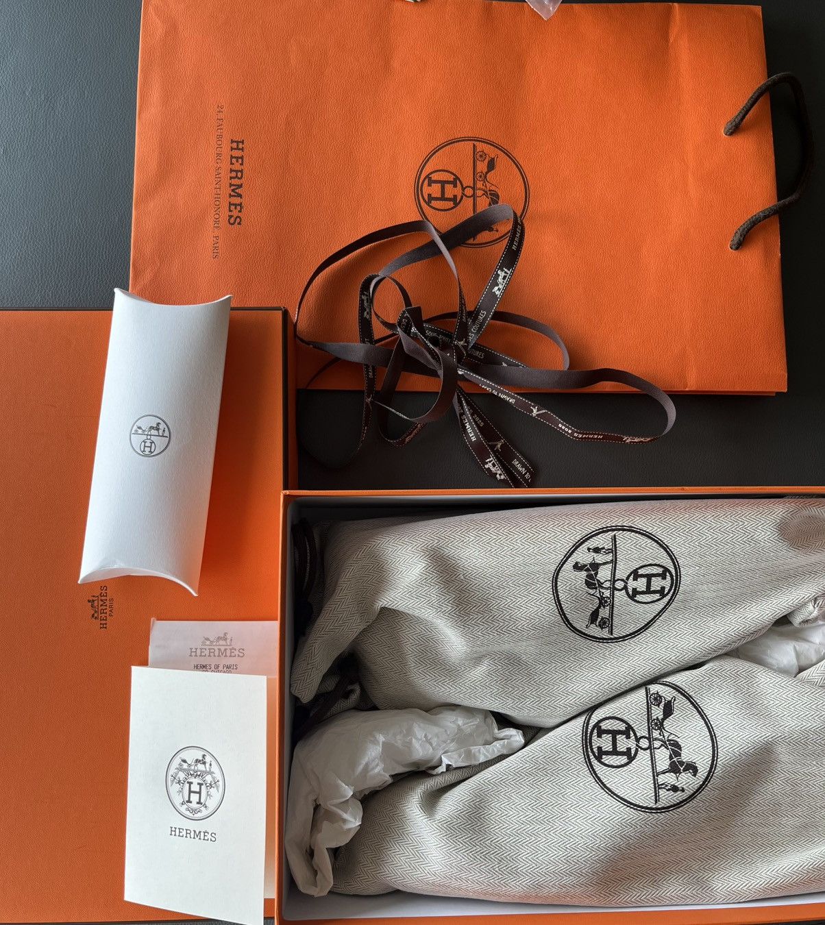 Hermes Runway Hermes Jet Sneaker Brand New Full Set Size US 10.5 / EU 43-44 - 7 Thumbnail