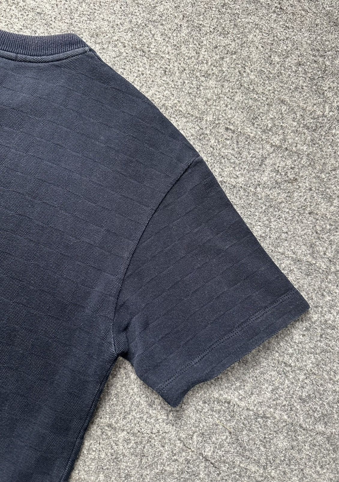 Louis Vuitton Louis Vuitton - Half Damier Pocket Tee - Navy Size US XS / EU 42 / 0 - 7 Thumbnail