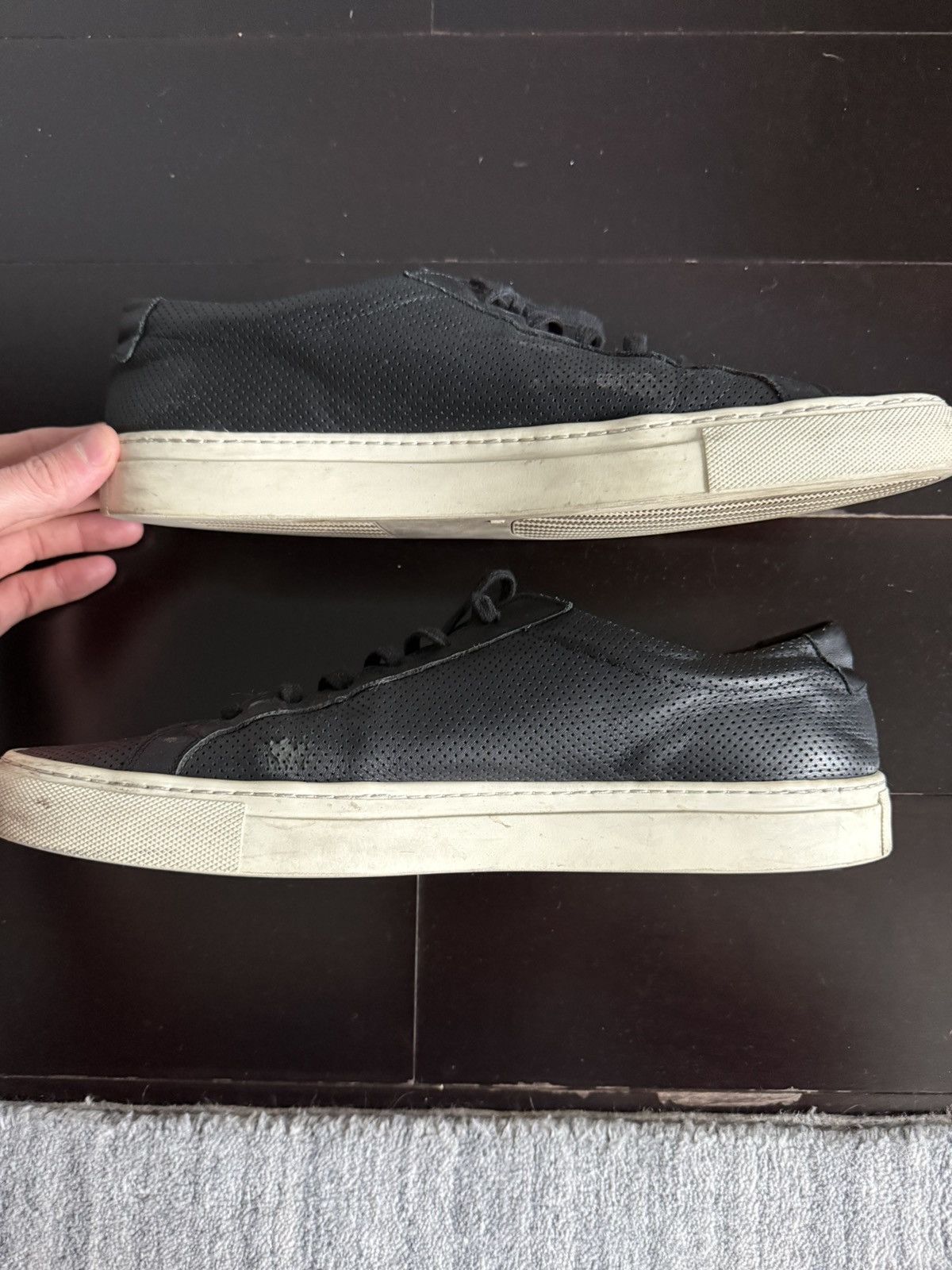 Common Projects Common Projects Achilles Low Perforated Size US 12 / EU 45 - 8 Thumbnail