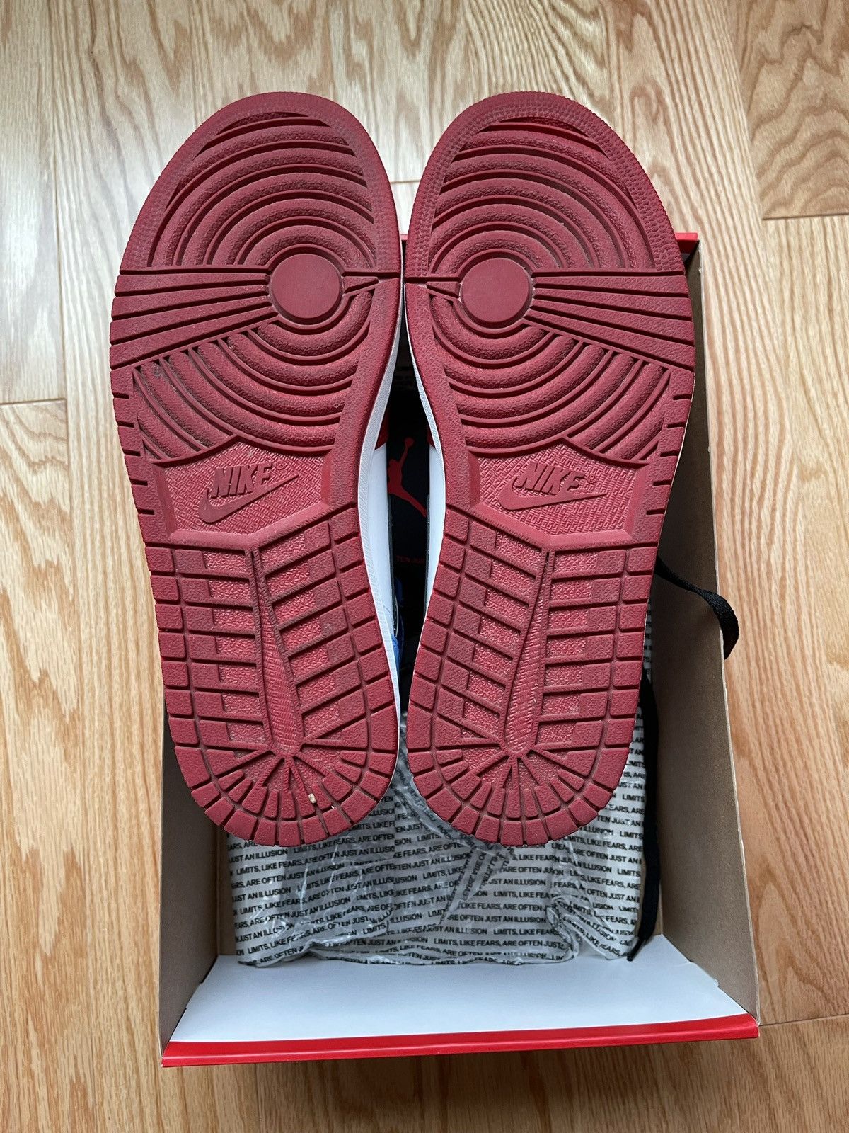 Jordan Brand Jordan 1 Fearless Size US 10 / EU 43 - 2 Thumbnail
