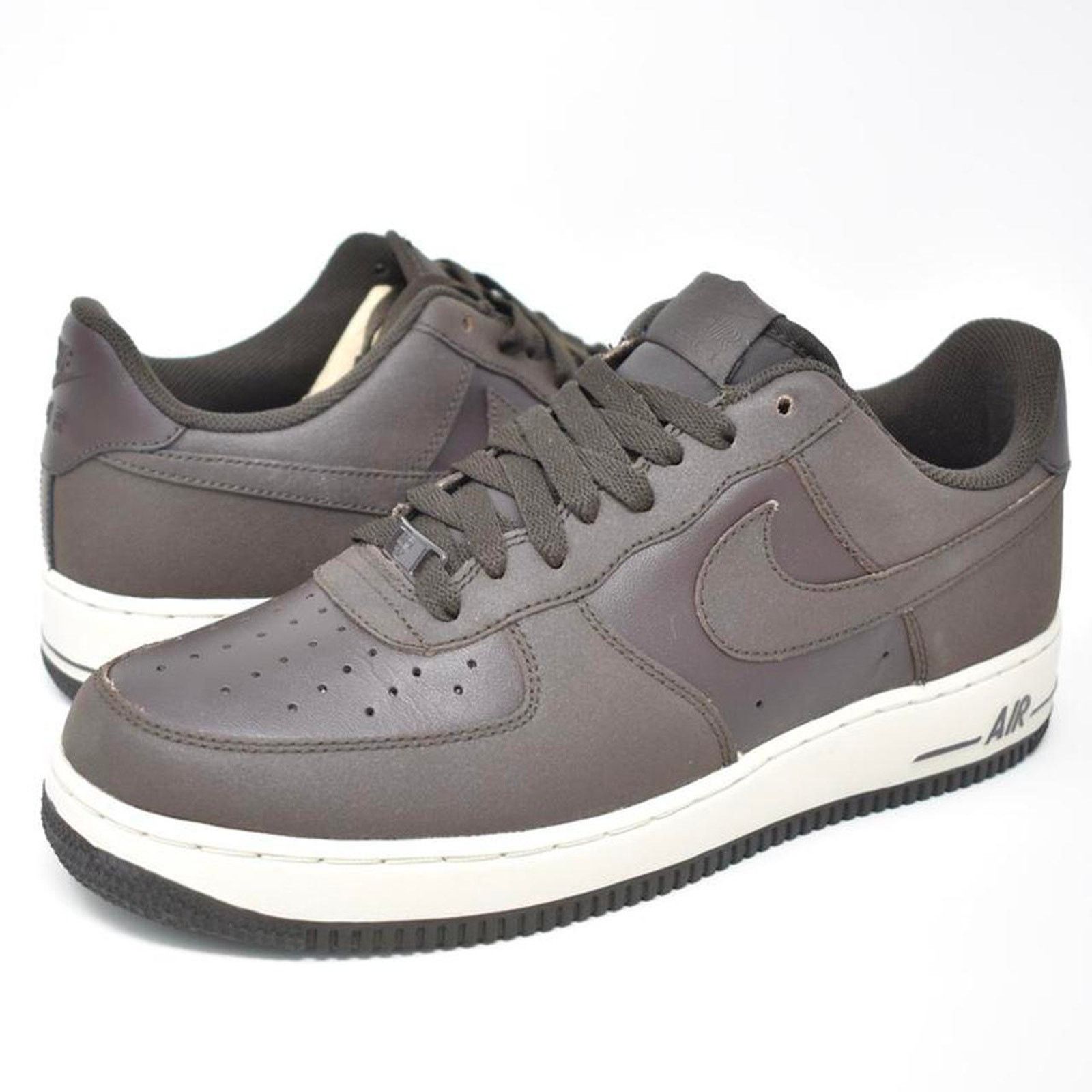 2011 Nike Air Force 1 Low “Mocha”