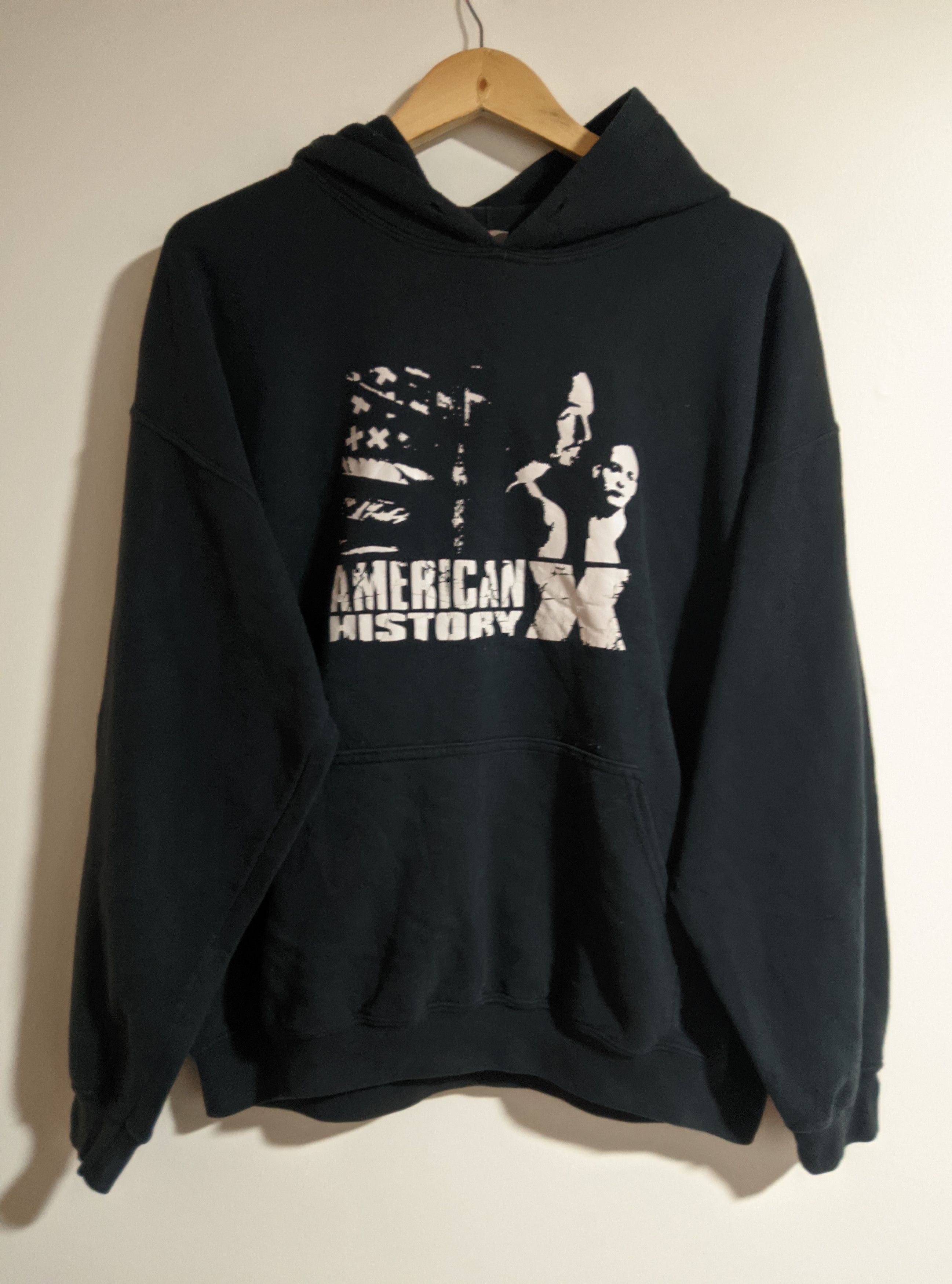 Vintage Vintage 2000s american history x movie hoodie Size US L / EU 52-54 / 3 - 1 Thumbnail