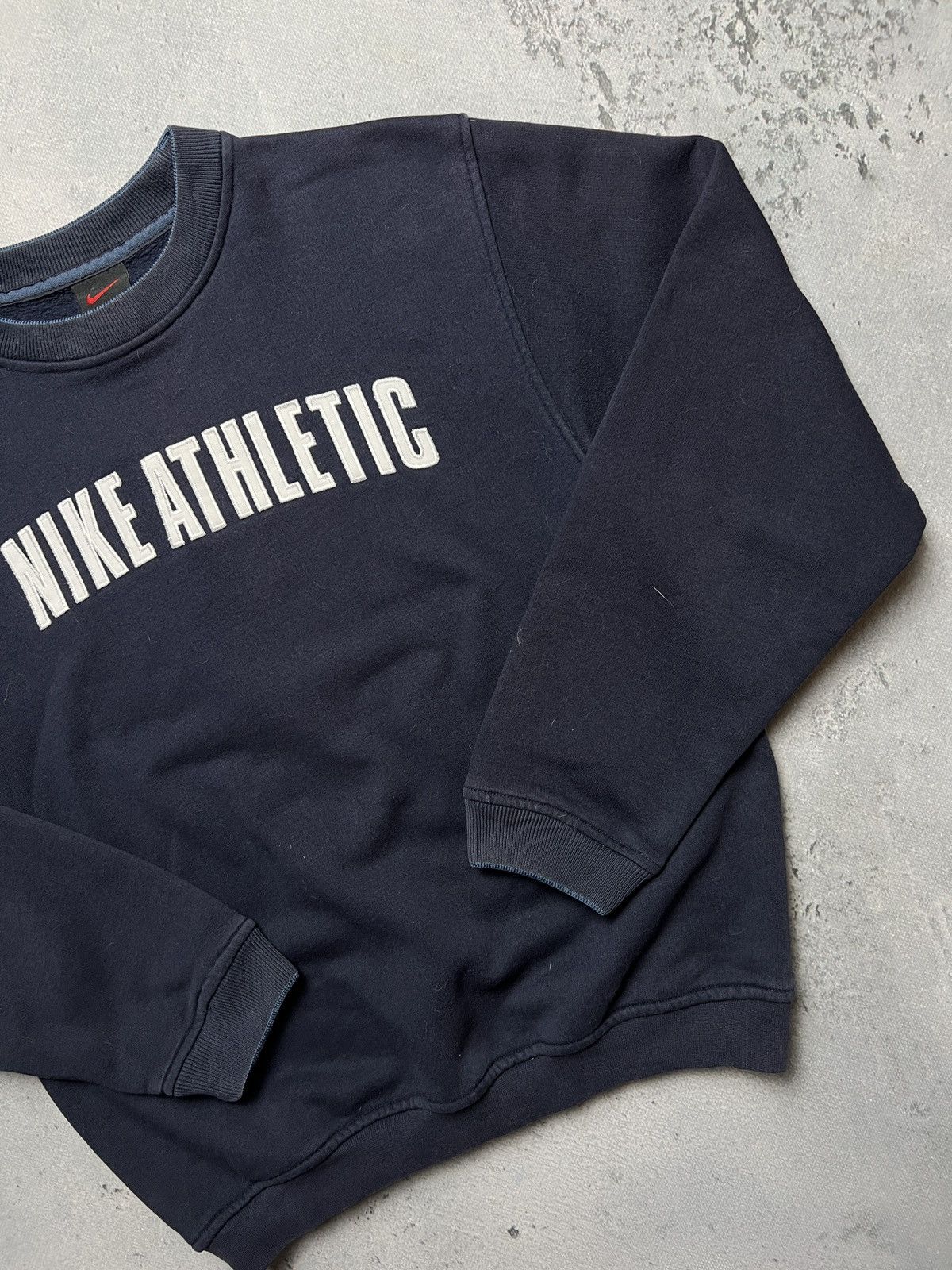 Nike Vintage Crewneck Nike Boxy Central Big Athletic logo USA 90s Size US S / EU 44-46 / 1 - 4 Thumbnail