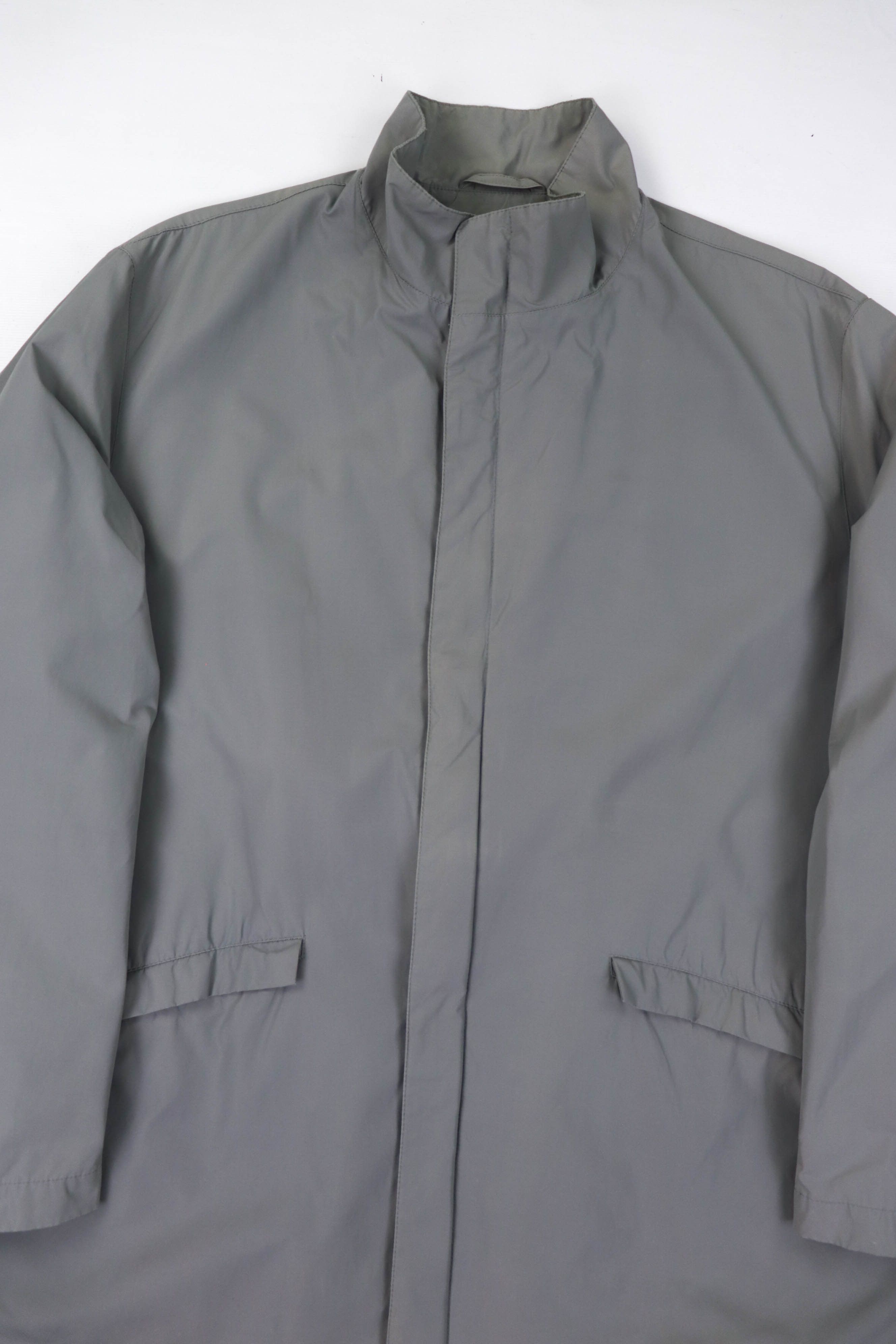 Hugo Boss 00s Vintage Hugo Boss "BEST" Silver Gray Nylon Zip Jacket Size US M / EU 48-50 / 2 - 3 Thumbnail