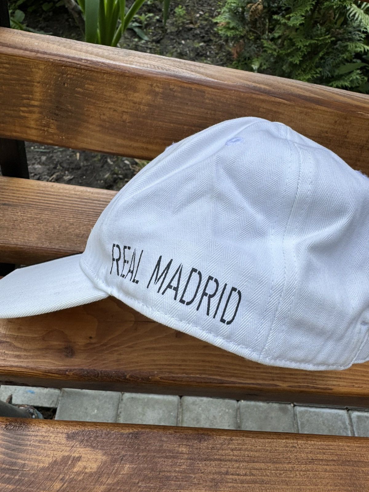 Adidas Vintage Adidas Real Madrid cap Size ONE SIZE - 2 Thumbnail