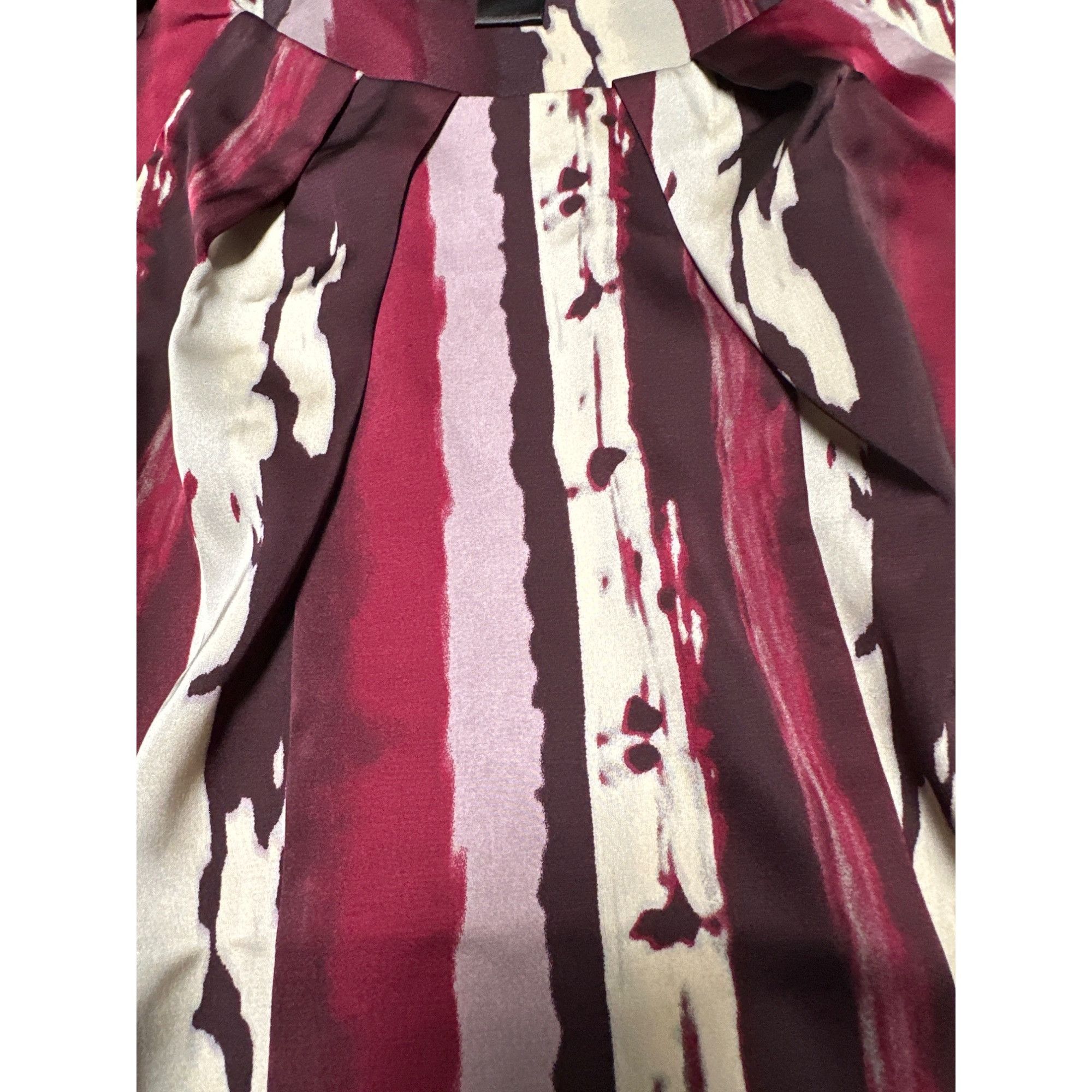 Ann Taylor Ann Taylor Petite 4P Maroon Cream Abstract Cap Sleeve Blouse Size S / US 4 / IT 40 - 11 Thumbnail