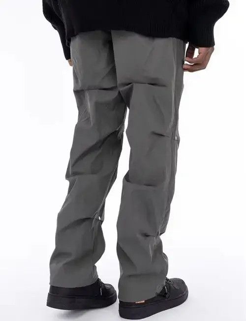 Japanese Brand Button Pleated Pants Cargo y2k streetwear Size US 30 / EU 46 - 2 Thumbnail