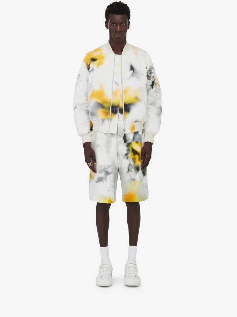 Alexander McQueen Obscured flower padded bomber jacket size 48 Size US M / EU 48-50 / 2 - 2 Thumbnail