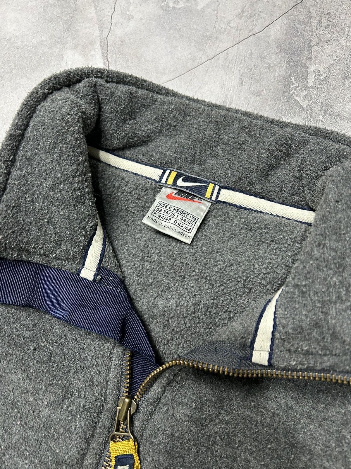 Nike × Nike ACG × Vintage Vintage Nike Y2K Fleece Sweatshirt Big Nike Logo Cent Size US S / EU 44-46 / 1 - 8 Thumbnail