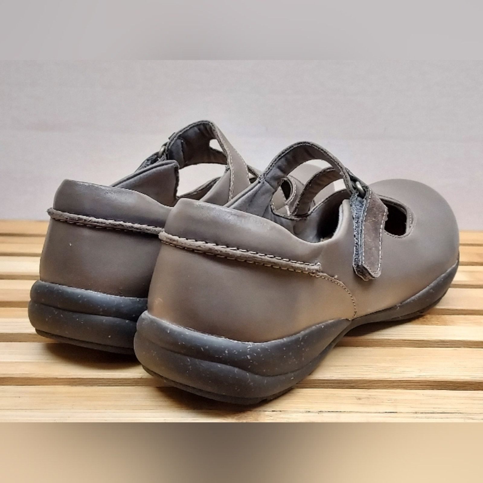 Clarks Clarks Womens Dark Grey Roseville Mary Jane Shoes Size 10 Size US 10 / IT 40 - 3 Thumbnail