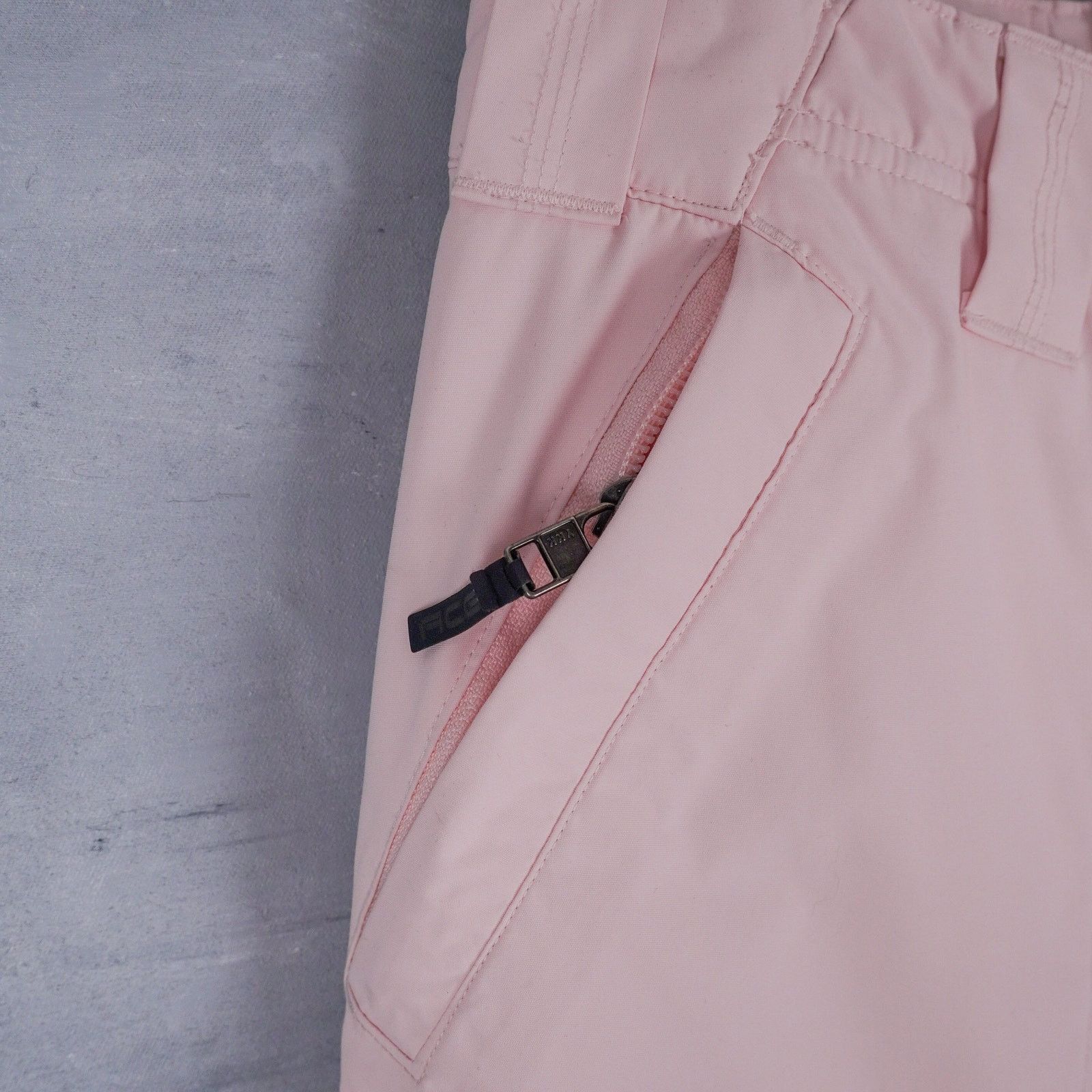 Nike ACG Nike acg light pink tech snow outer layer trousers pants Size 30" / US 8 / IT 44 - 5 Thumbnail