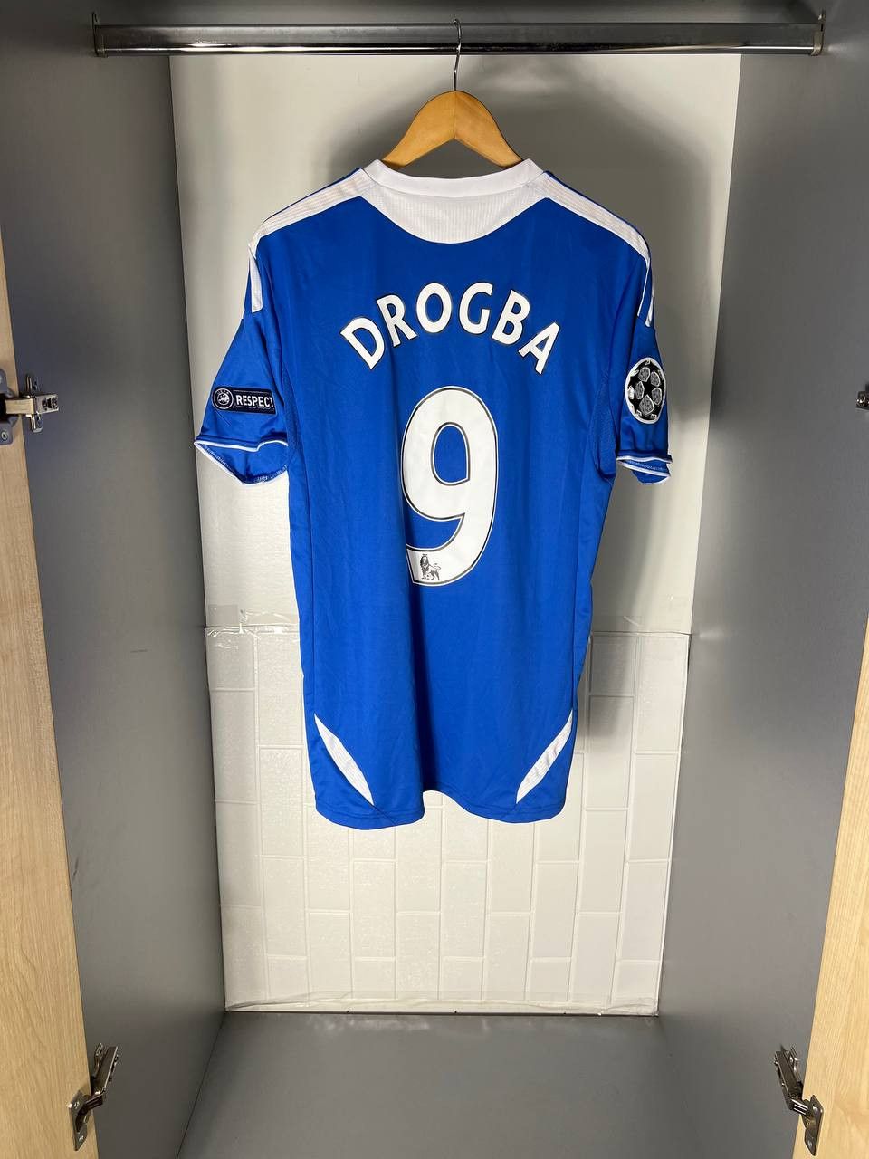 Vintage VERY RARE ADIDAS FC CHELSEA LONDON ENGLAND SOCCER JERSEY Y2K Size US M / EU 48-50 / 2 - 1 Thumbnail