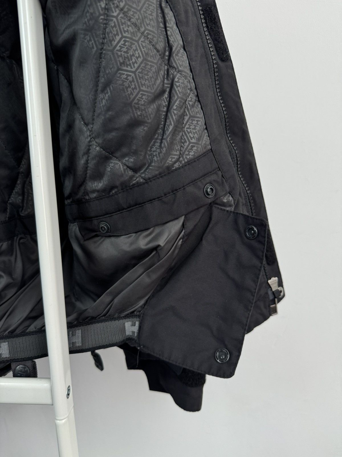 Helly Hansen Helly Hansen Tech Oudoor Snowboard Jacket Size US S / EU 44-46 / 1 - 5 Thumbnail