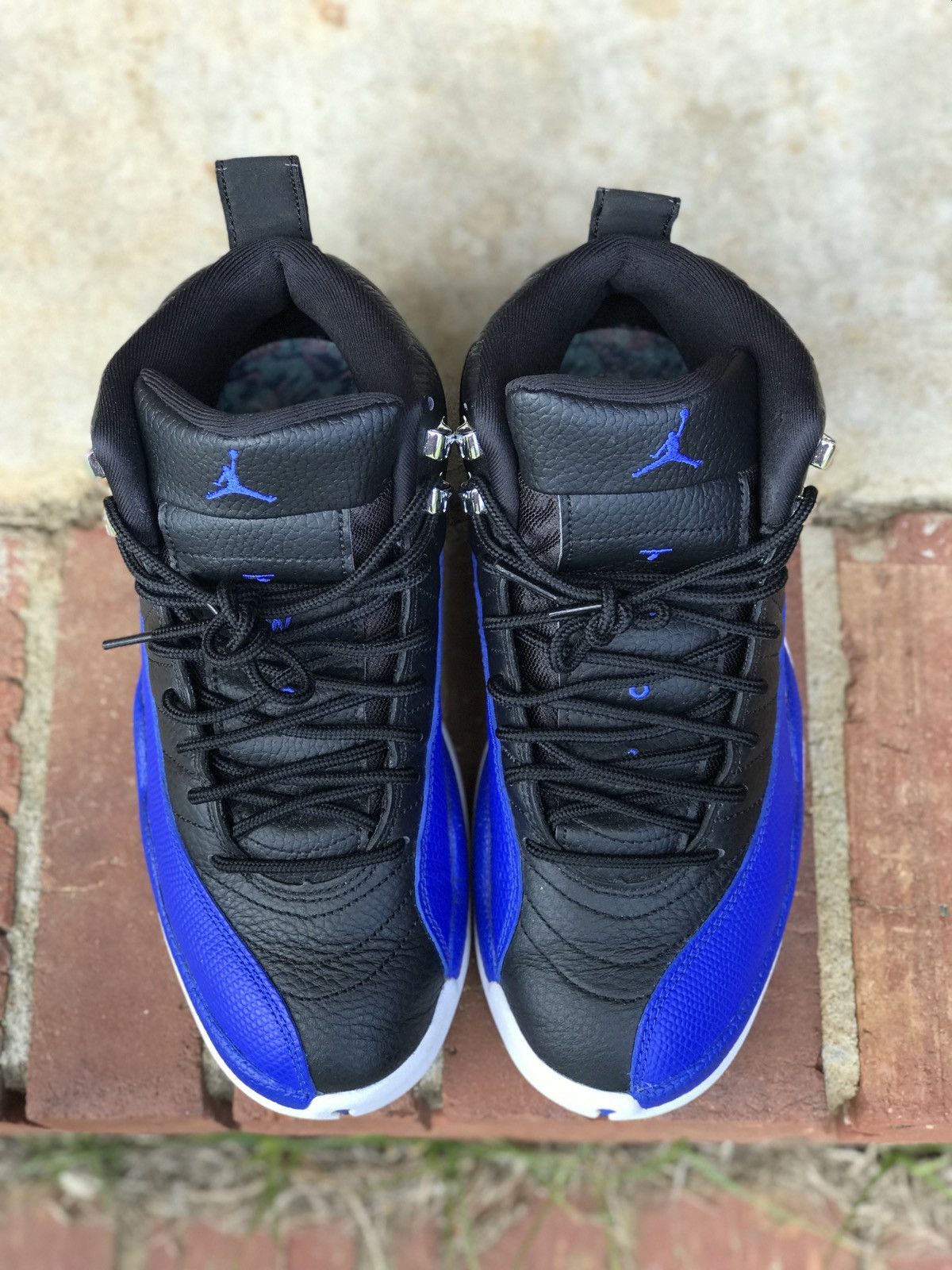 Jordan Brand Air Jordan Retro 12 Hyper Royal Size 8.5 Wmn / 7Y Size US 8.5 / IT 38.5 - 3 Thumbnail