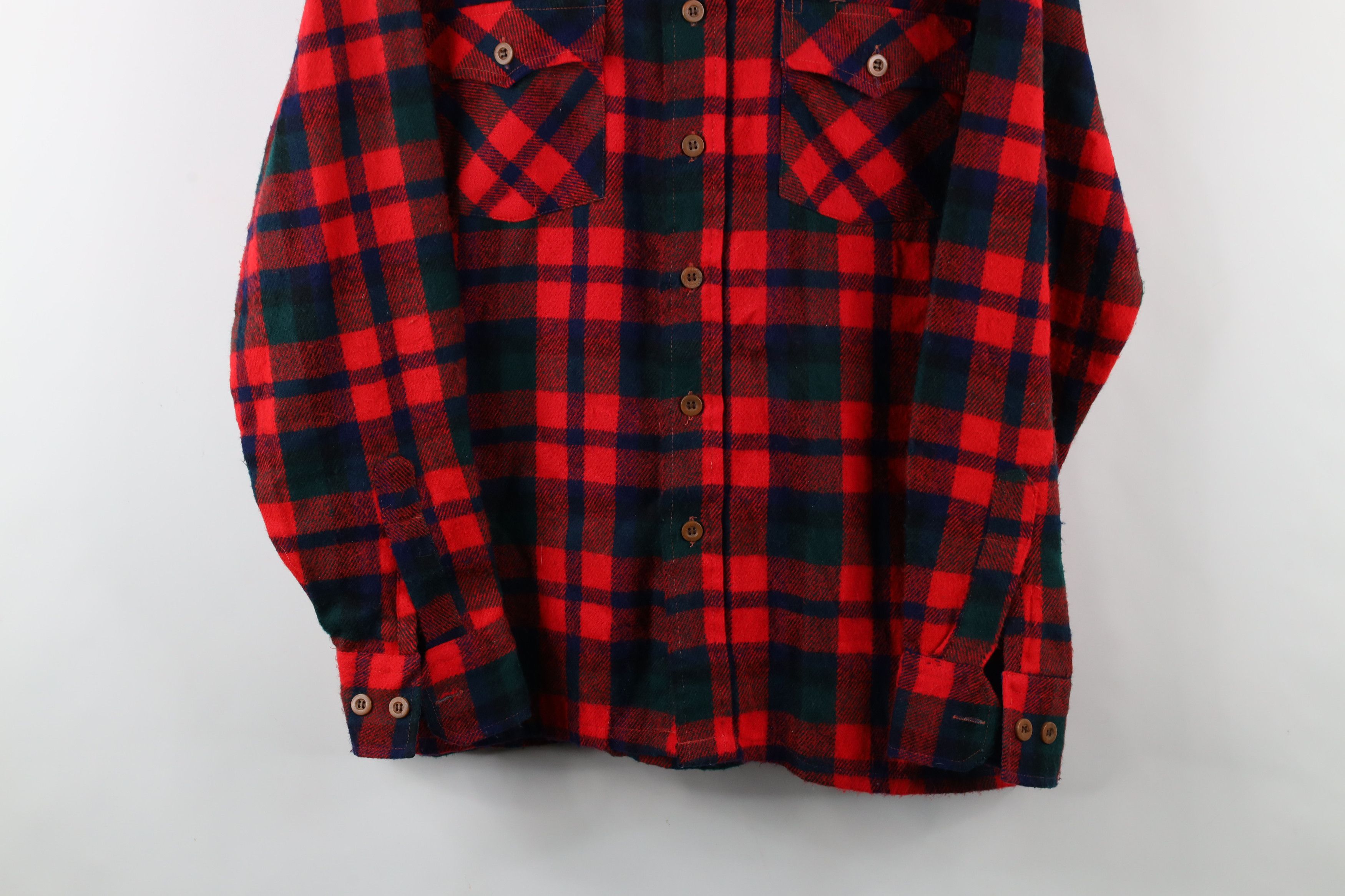 Vintage Vintage 70s Streetwear Knit Collared Button Shirt Plaid Size US M / EU 48-50 / 2 - 3 Thumbnail