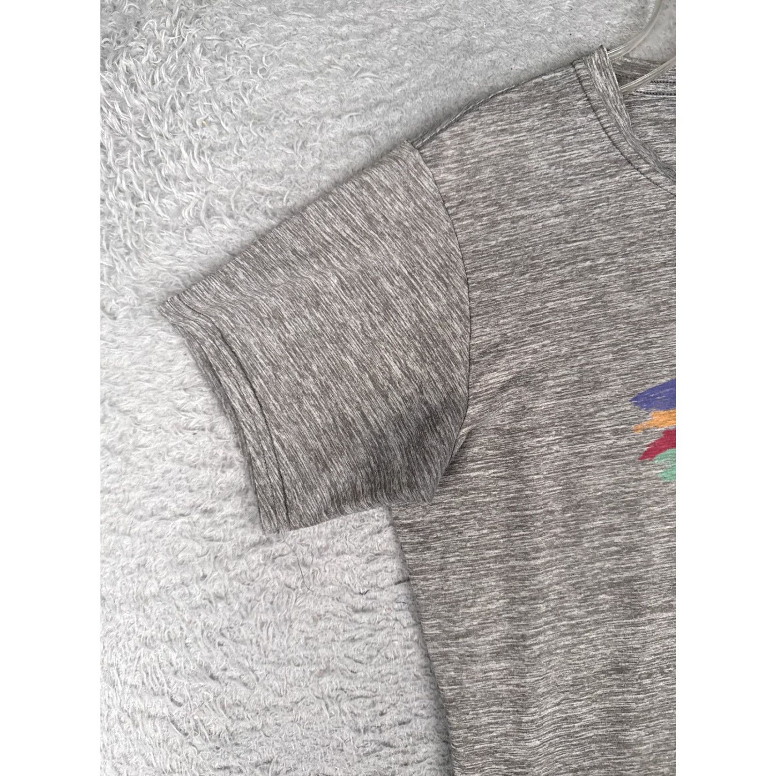Patagonia Patagonia Shirt Women Small Gray Crew Neck Short Sleeve Cotton Fitz Roy Shirt Size S / US 4 / IT 40 - 3 Thumbnail