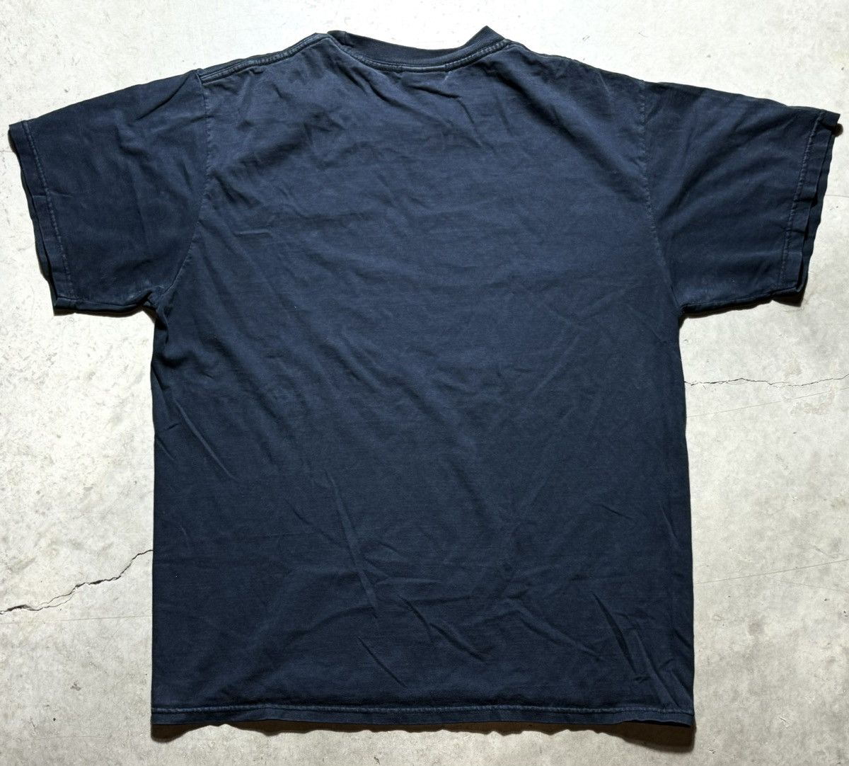 Nike × Vintage Vintage Y2K Nike Swoosh Logo Black Shirt size L Size US L / EU 52-54 / 3 - 8 Thumbnail