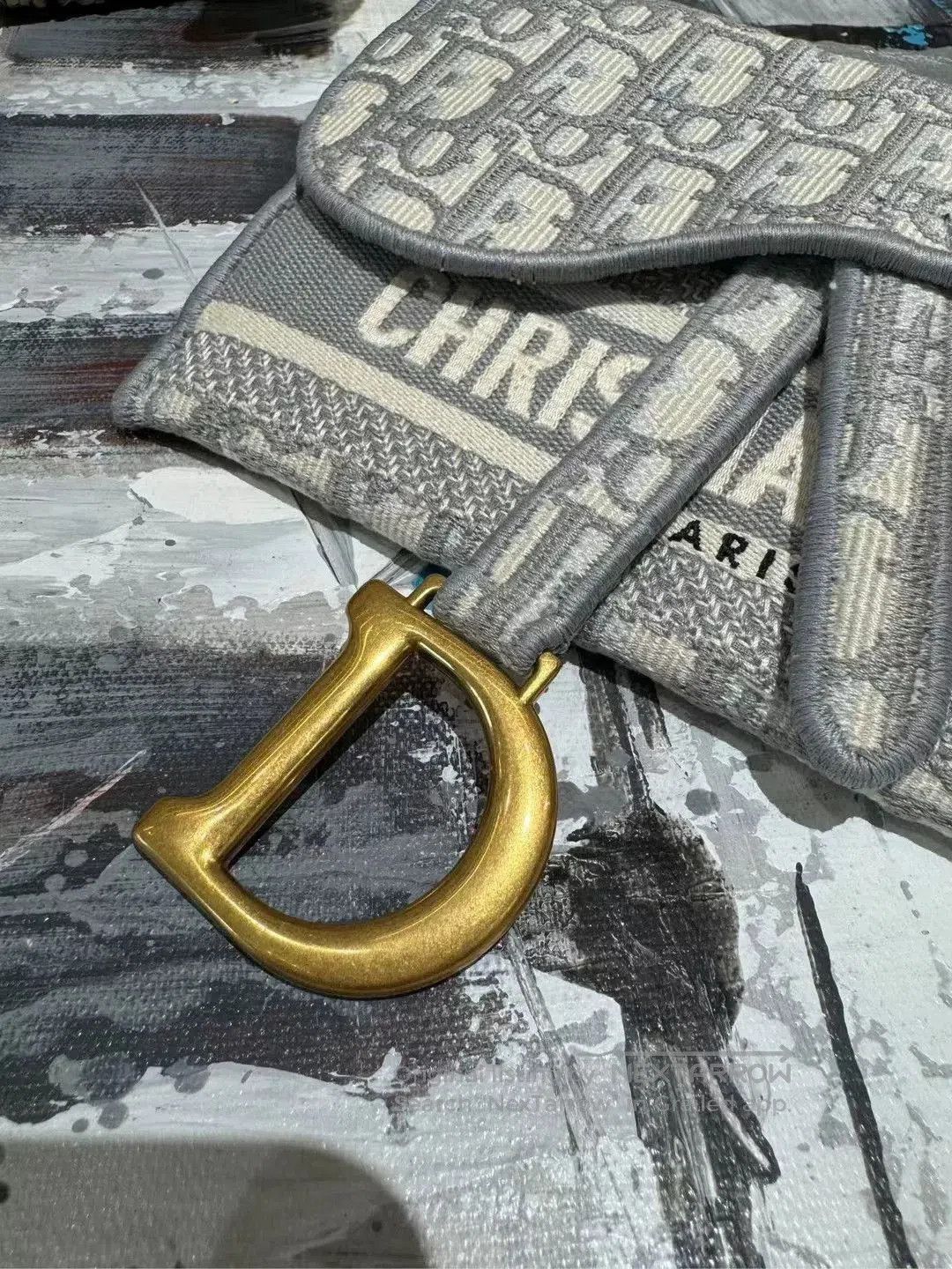 Dior Dior Embroidered Saddle Bag. Size ONE SIZE - 5 Thumbnail