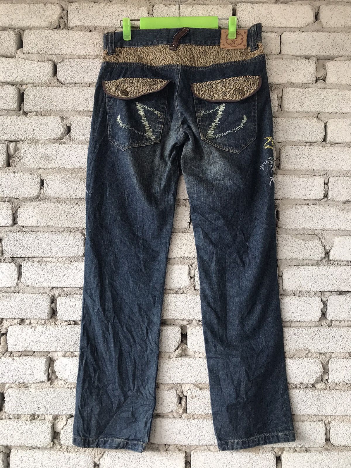Japanese Brand Vintage Embroidery Koi Fish Japanese Jeans Size US 32 / EU 48 - 2 Thumbnail