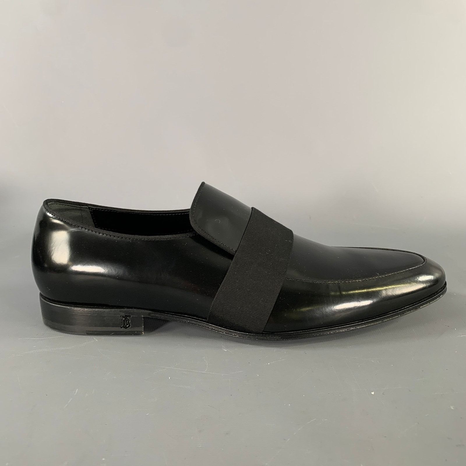 Burberry BURBERRY Size 7 Black Leather Slip On Loafers Size US 7 / EU 40 - 2 Thumbnail