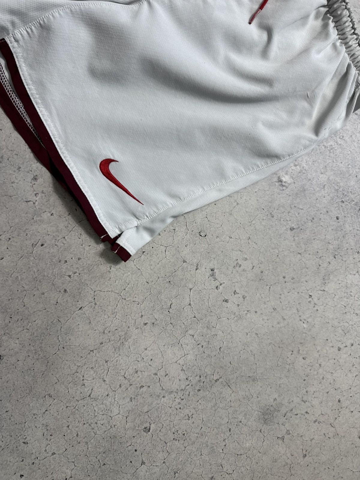 Nike Nike FC Arsenal Vintage Football Shorts White Size S Size US 30 / EU 46 - 4 Thumbnail