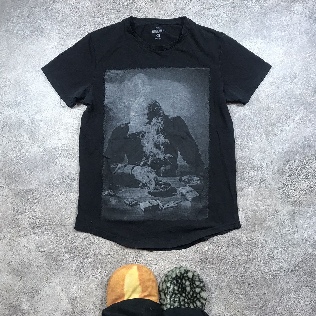 Vintage Vintage Y2K Faded Graphic Tee Dark Grunge Streetwear Baggy M Size US M / EU 48-50 / 2 - 1 Thumbnail