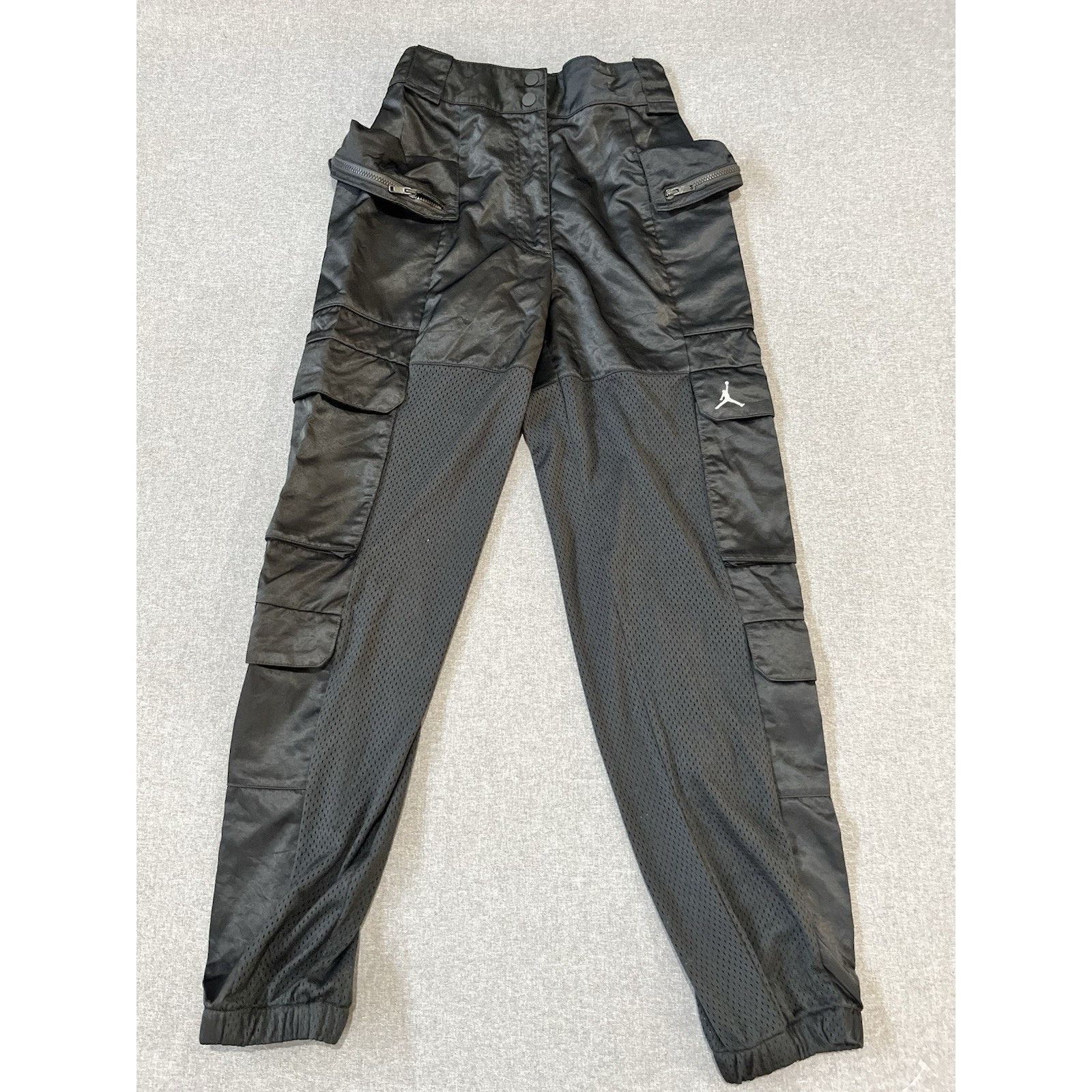 Nike Nike Jordan Utility Cargo Pants WMNS Schwarz XS DD0280 010 Size 26" / US 2 / IT 38 - 2 Thumbnail