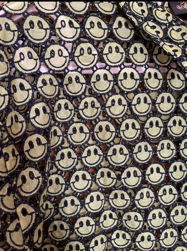 Loewe LOEWE Smiley co-branded shirt Size US XXS / EU 40 - 2 Thumbnail