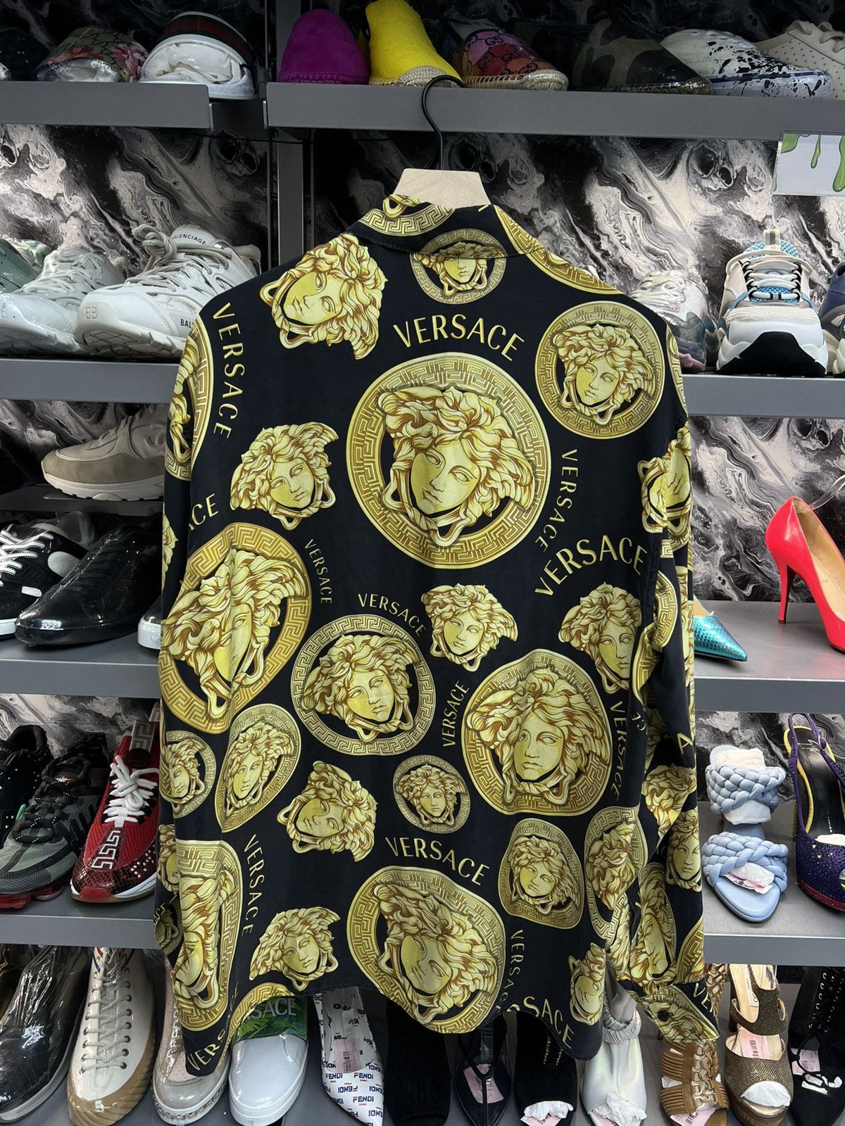 Versace Versace Madusa Print Long Sleeve Button Up Size US XS / EU 42 / 0 - 2 Thumbnail