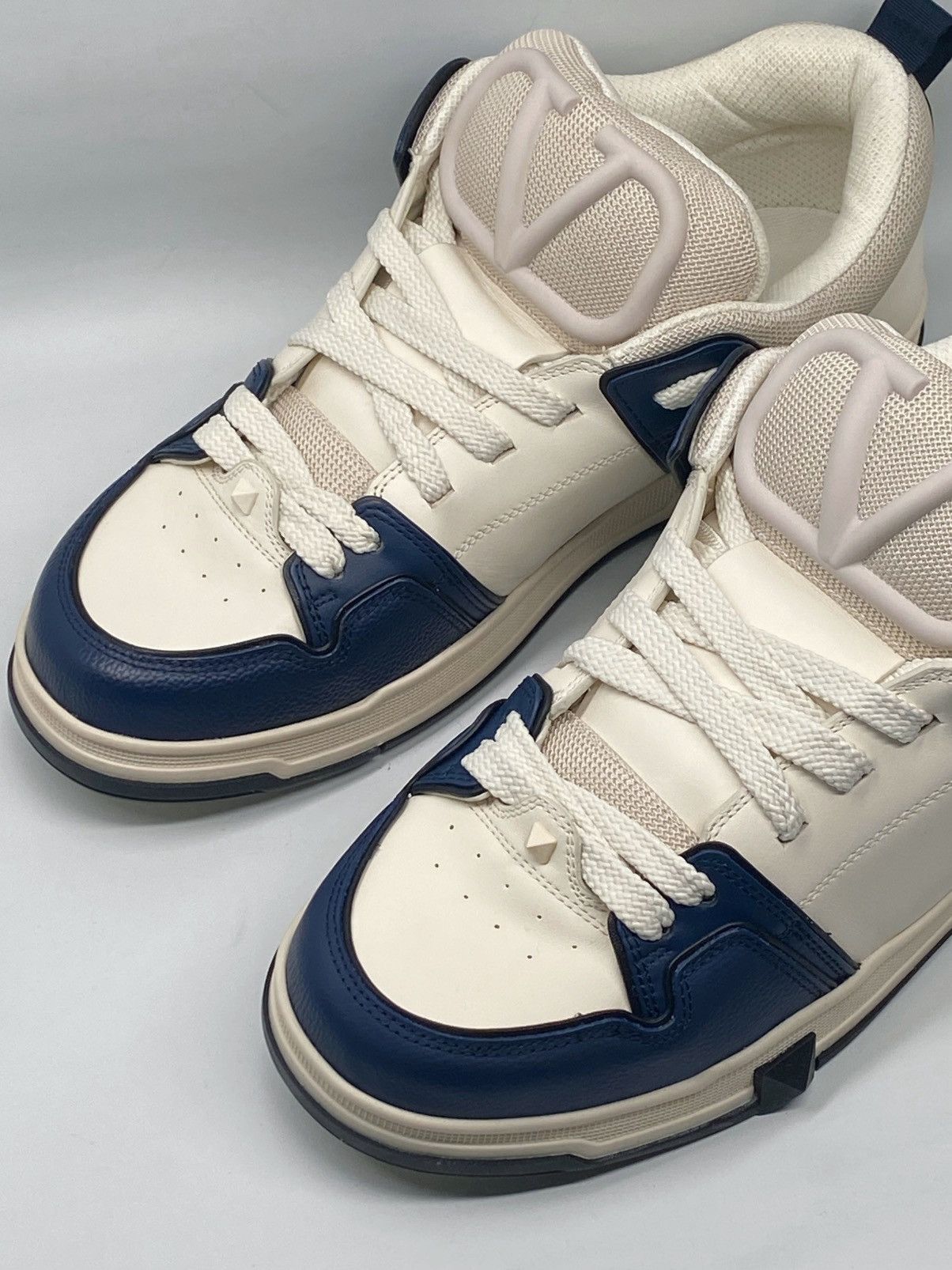 Valentino Valentino Garavani Leather Sneakers size 45/us size 12 Size US 12 / EU 45 - 4 Thumbnail