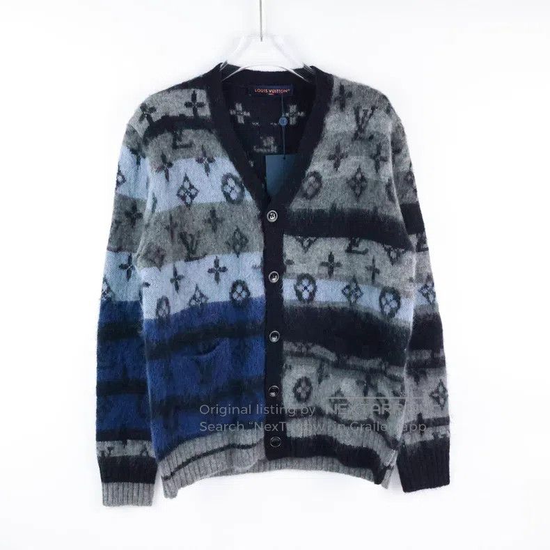 Louis Vuitton Louis Vuitton SS 26 Holiday Collection Monogram Mohair V-N Size US M / EU 48-50 / 2 - 1 Thumbnail