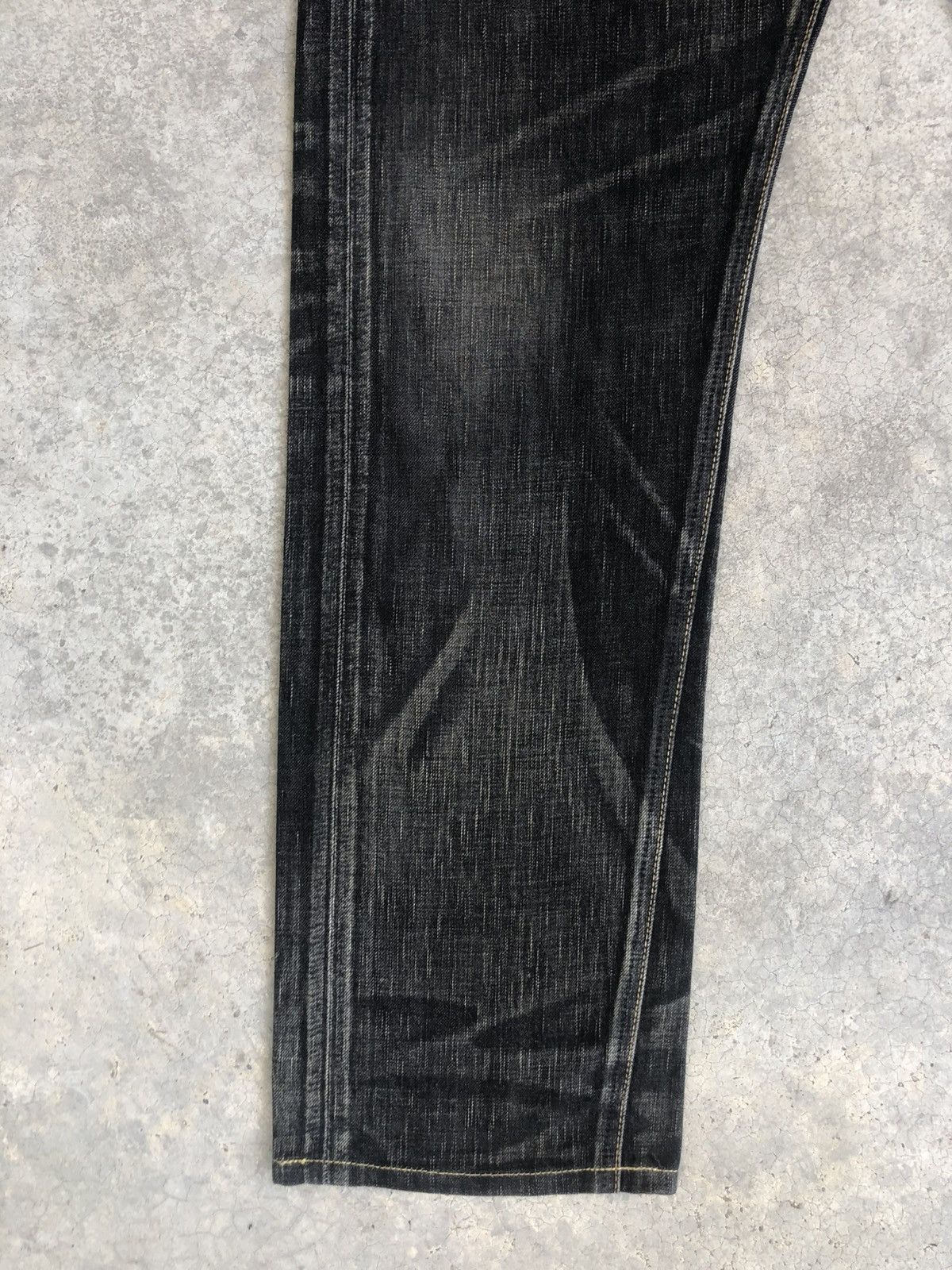 Le Grande Bleu (L.G.B.) Japanese Edwin 503 Blue Trip Distressed Jeans Size US 33 - 6 Thumbnail