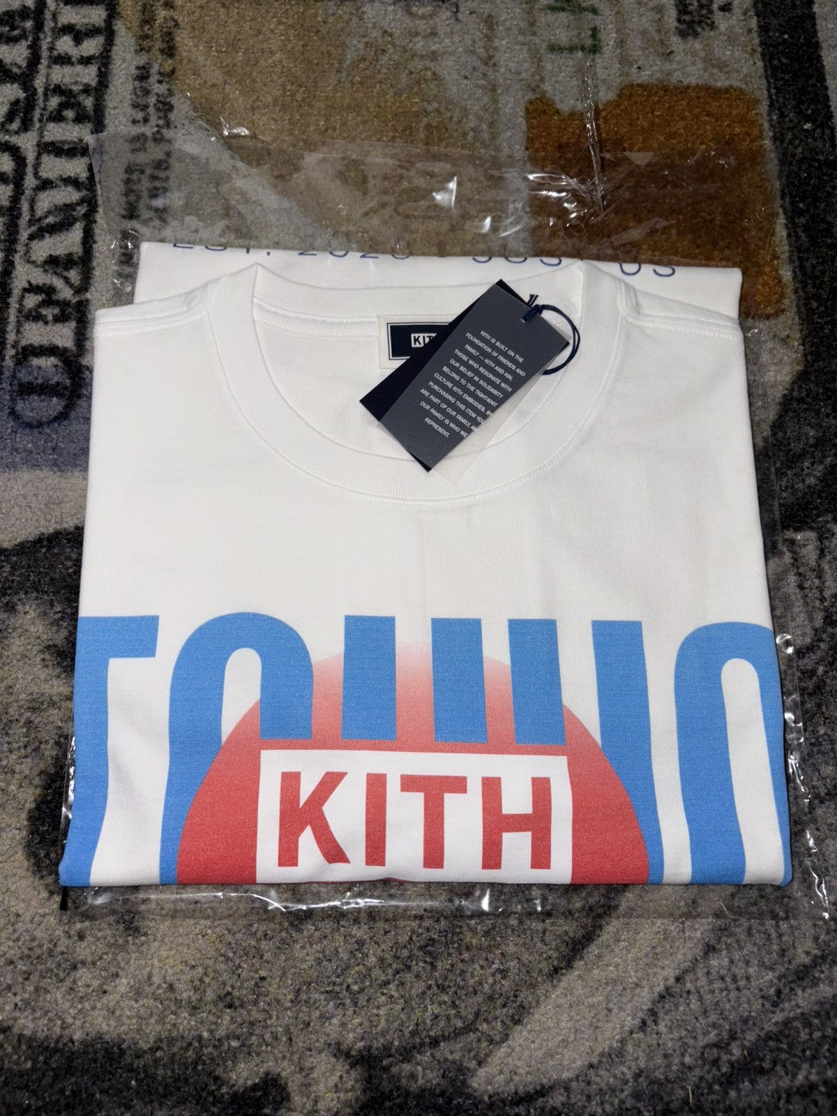 Kith Kith Tokyo Box Logo Vintage Tee Size US XL / EU 56 / 4 - 1 Thumbnail
