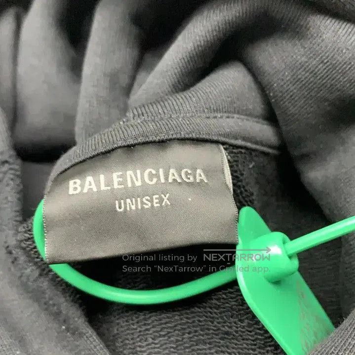 Balenciaga Balenciaga Distressed Logo Hoodie for Men. Size US M / EU 48-50 / 2 - 3 Thumbnail