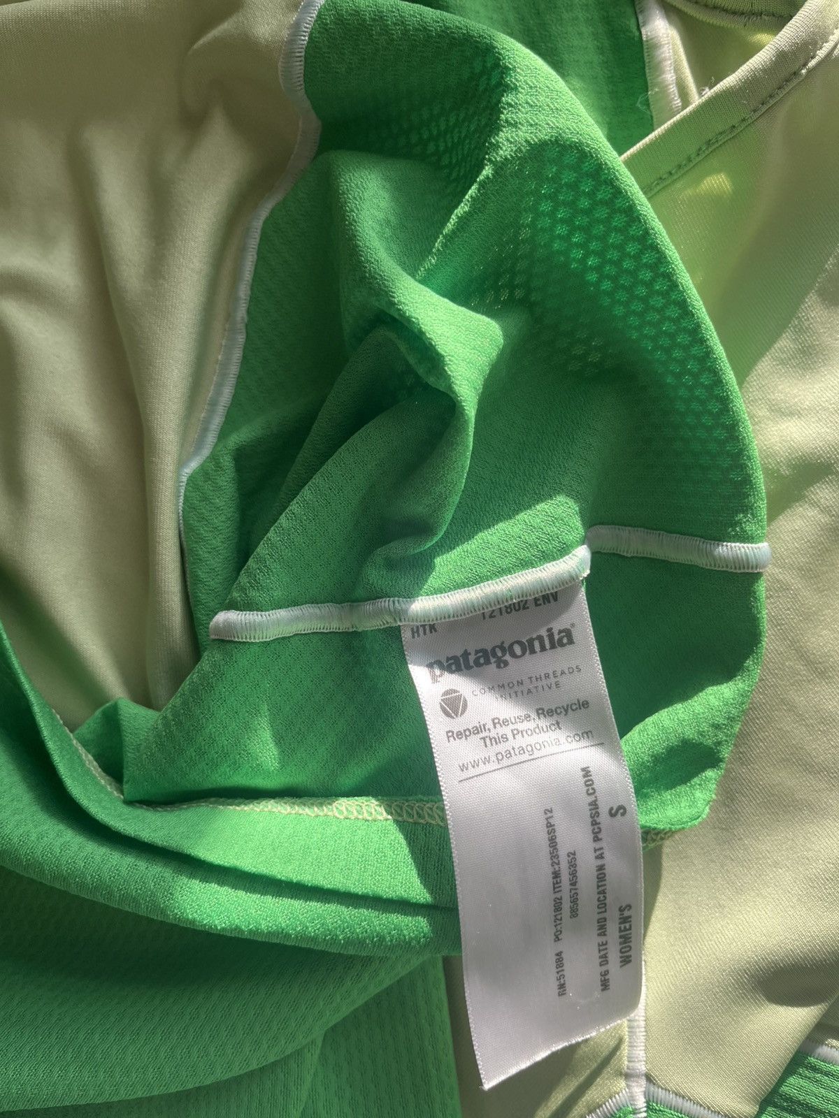 Patagonia Vibrant Y2K Paneled Sports Top Size M / US 6-8 / IT 42-44 - 5 Thumbnail