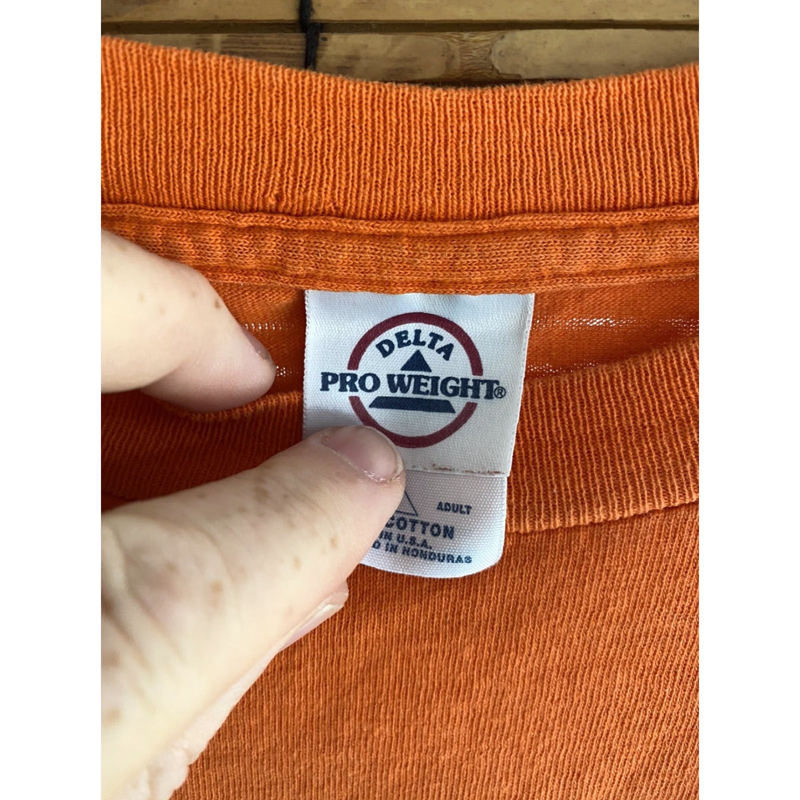 Delta VINTAGE Daytona Bike Week Orange Shirt Mens L Biker Harley Club 2004 Shirt T-Shirt Orange Mens L Size US L / EU 52-54 / 3 - 5 Thumbnail
