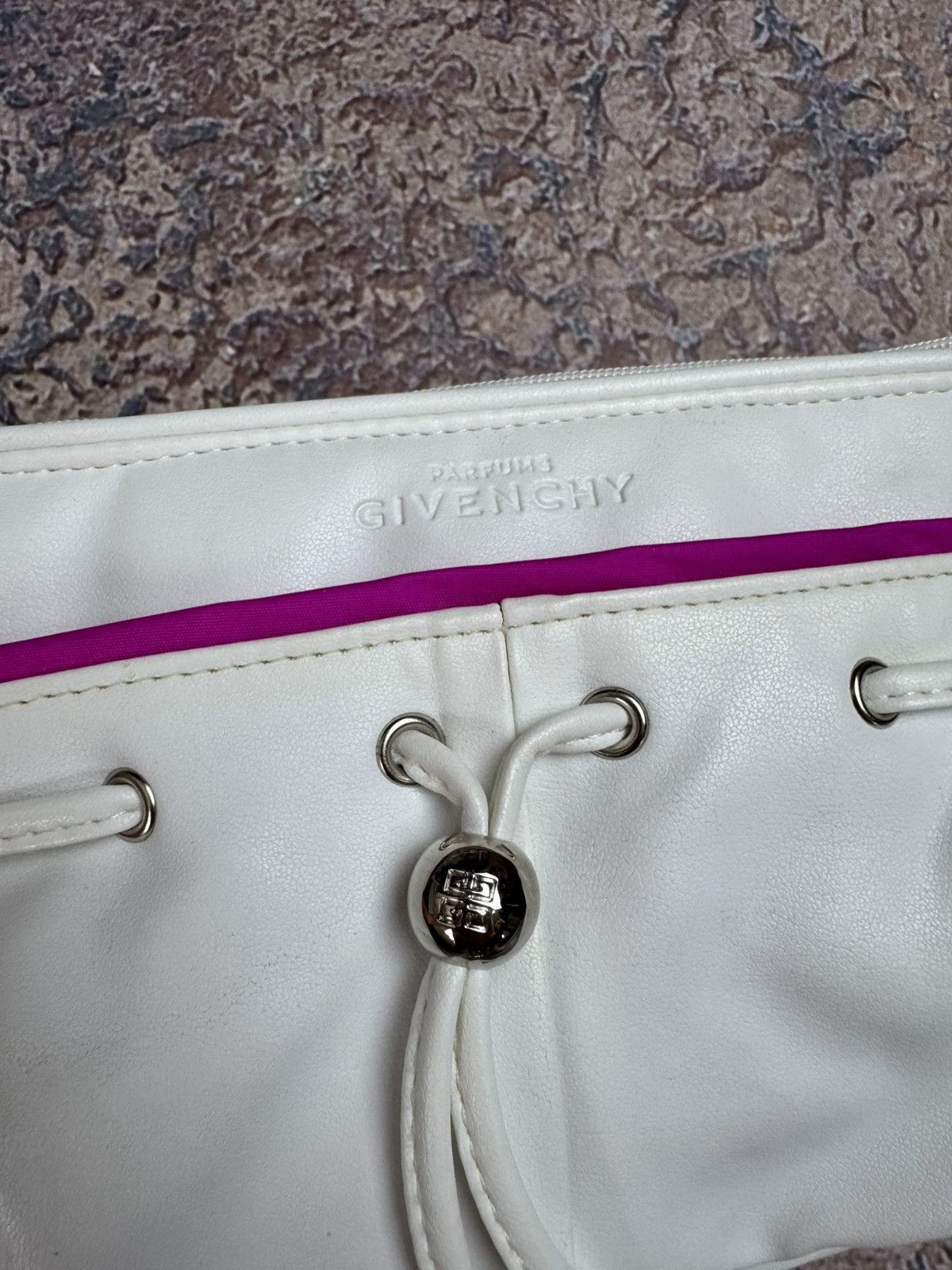 Givenchy Givenchy parfums makeup/toiletry bag Size ONE SIZE - 2 Thumbnail