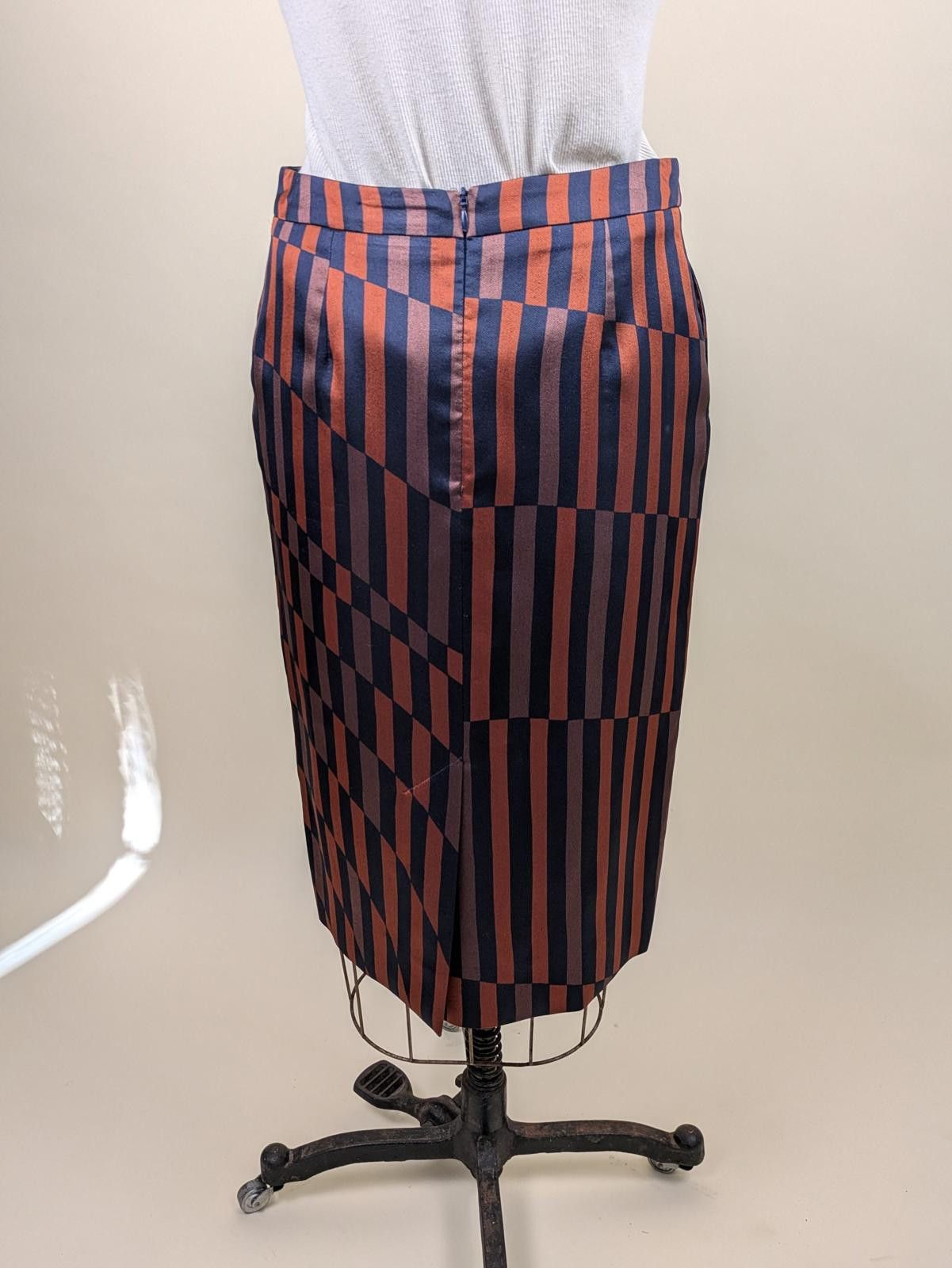 Dries Van Noten Dries Van Noten geometric pencil skirt Size 32" / US 10 / IT 46 - 5 Thumbnail