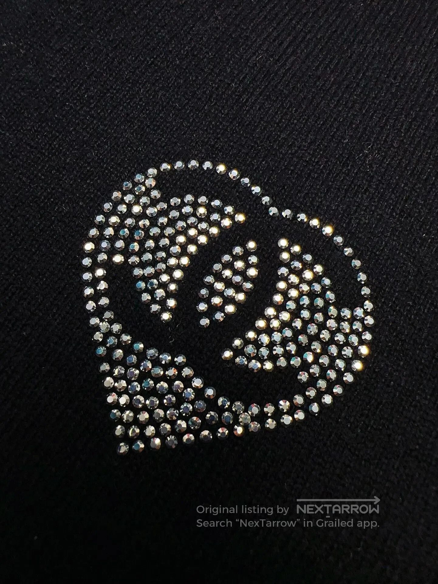 Chanel black cashmere scarf with diamond heart. Size ONE SIZE - 4 Thumbnail