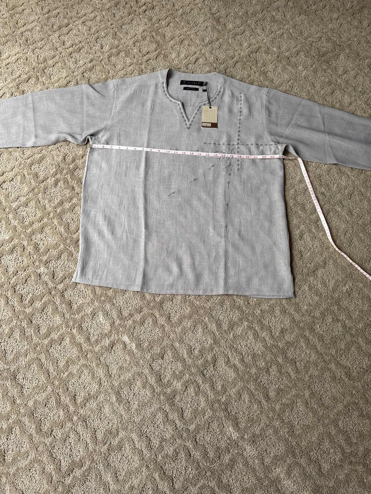 Other Party wear secret designer men shirt. Size US M / EU 48-50 / 2 - 5 Thumbnail